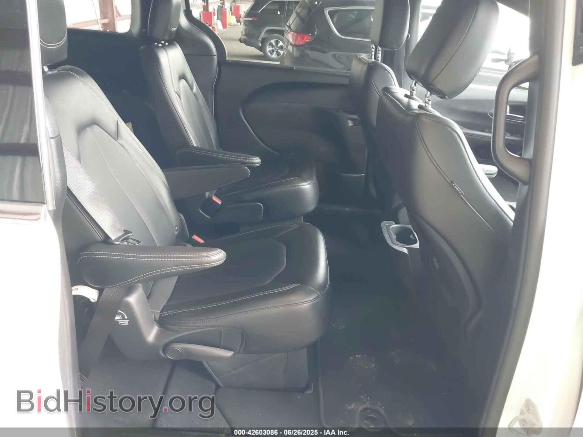 2025 CHRYSLER PACIFICA - VIN: 2C4RC1BG3SR513685 - Photo 8
