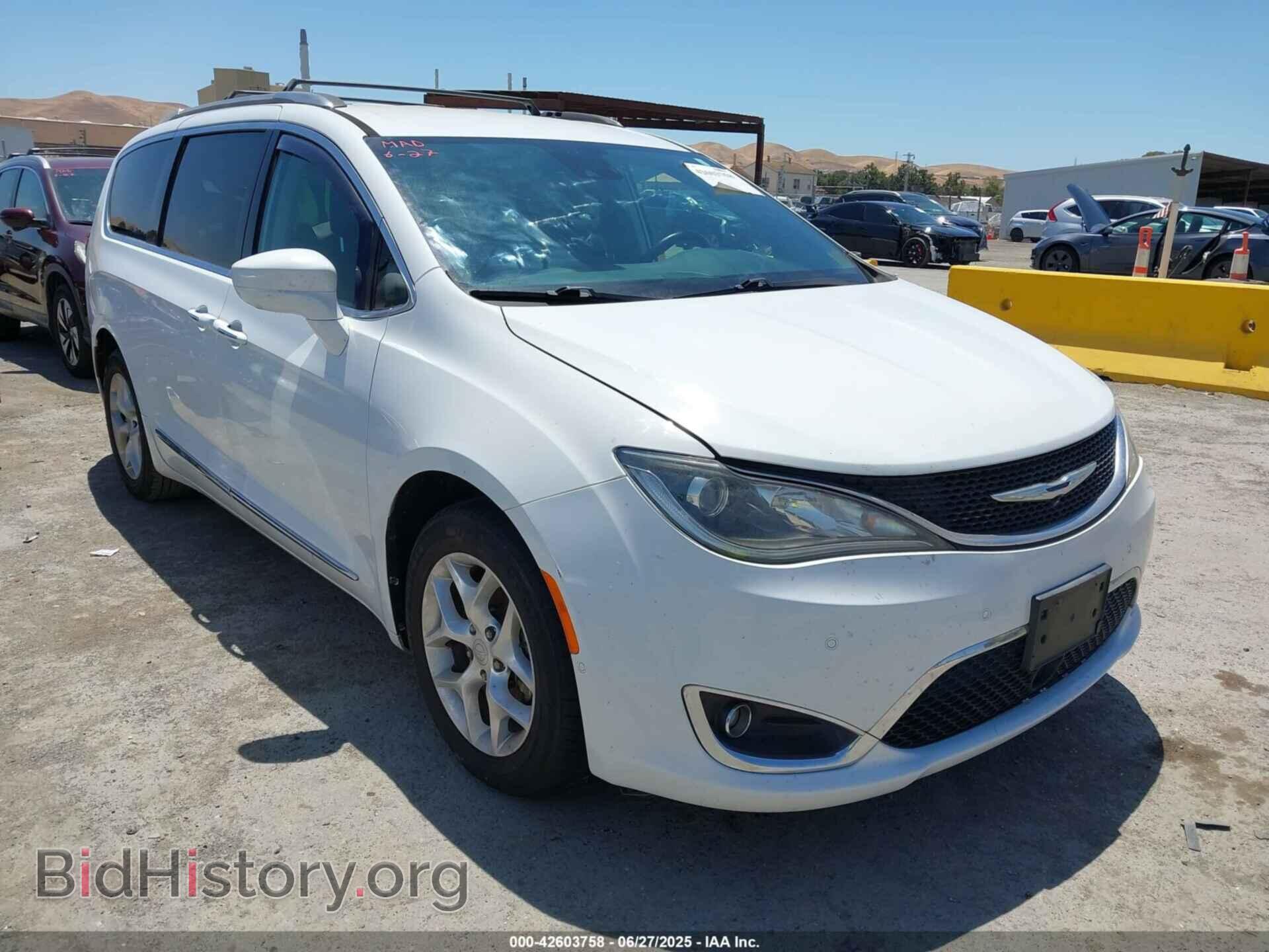 Фотография 2C4RC1EG4HR647786 - CHRYSLER PACIFICA 2017