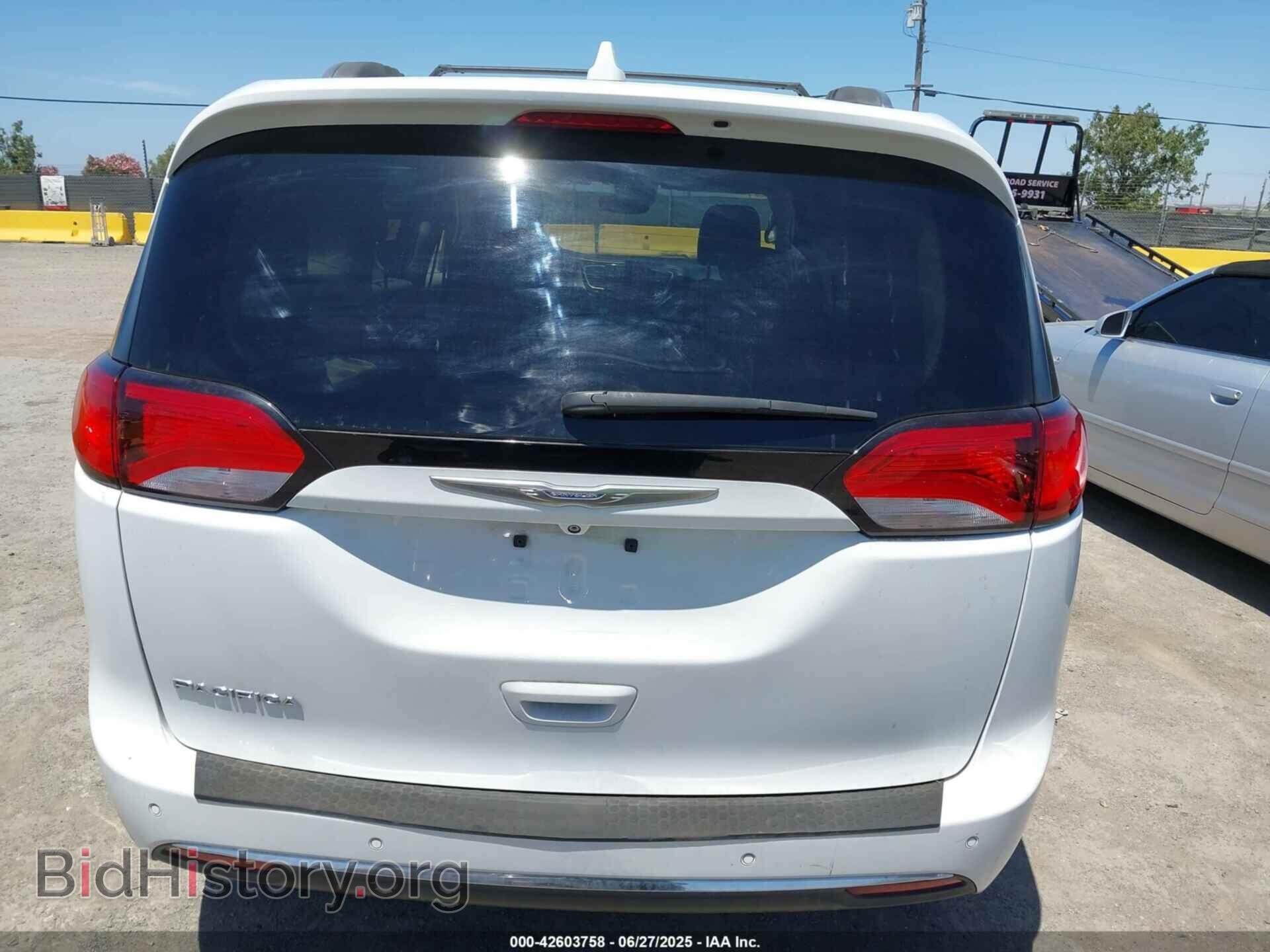 2017 CHRYSLER PACIFICA - VIN: 2C4RC1EG4HR647786 - Фото 16