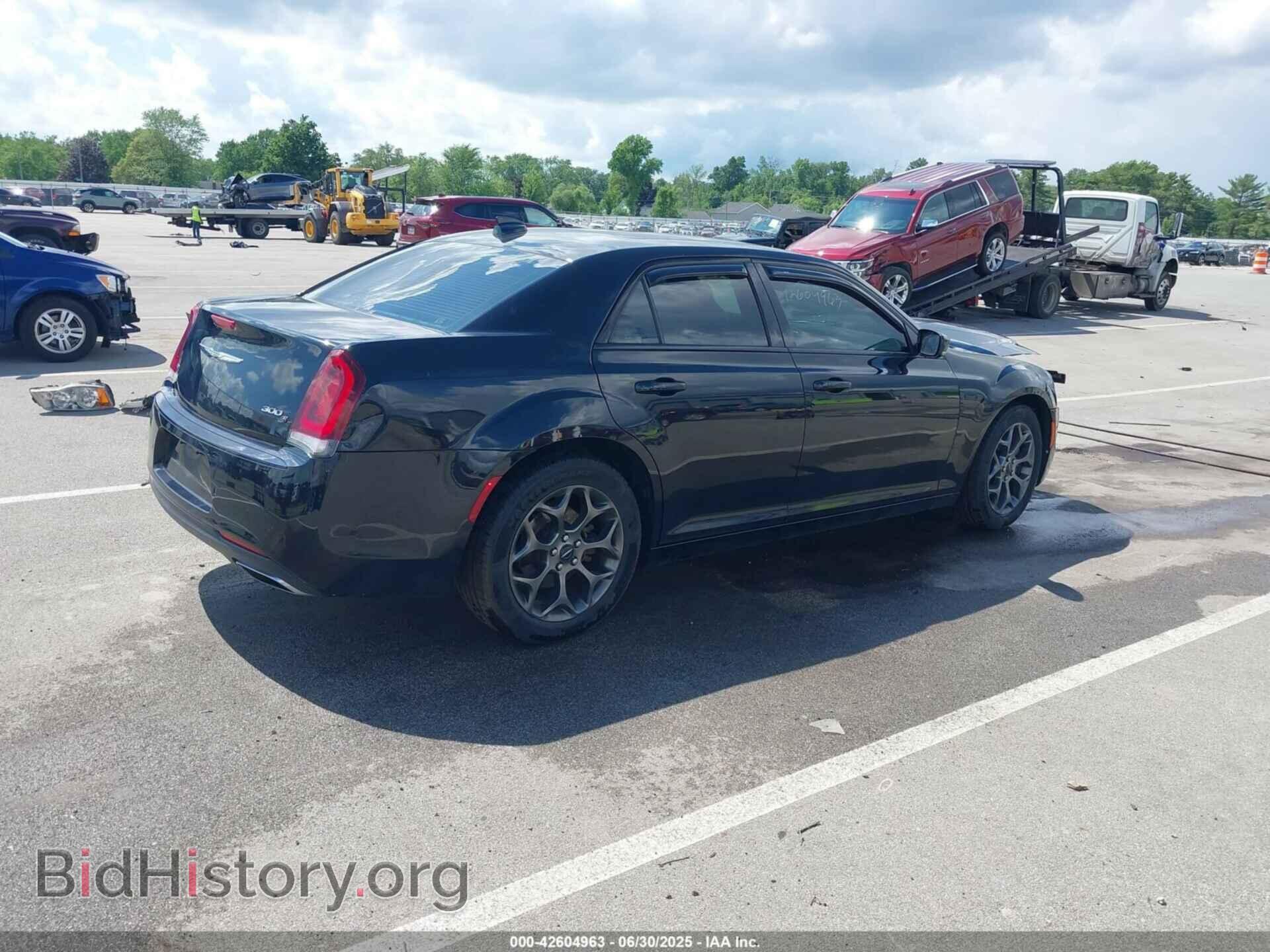 2015 CHRYSLER 300 - VIN: 2C3CCAGG1FH922928 - Фото 4