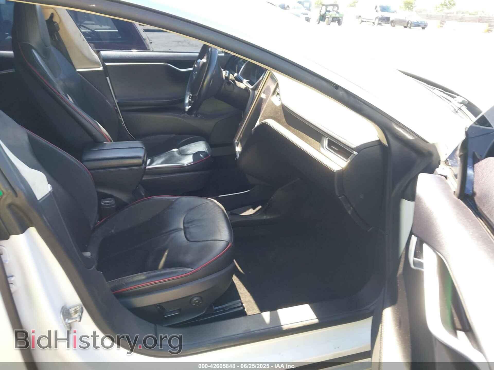 2013 TESLA MODEL S - VIN: 5YJSA1DP5DFP16614 - Фото 5