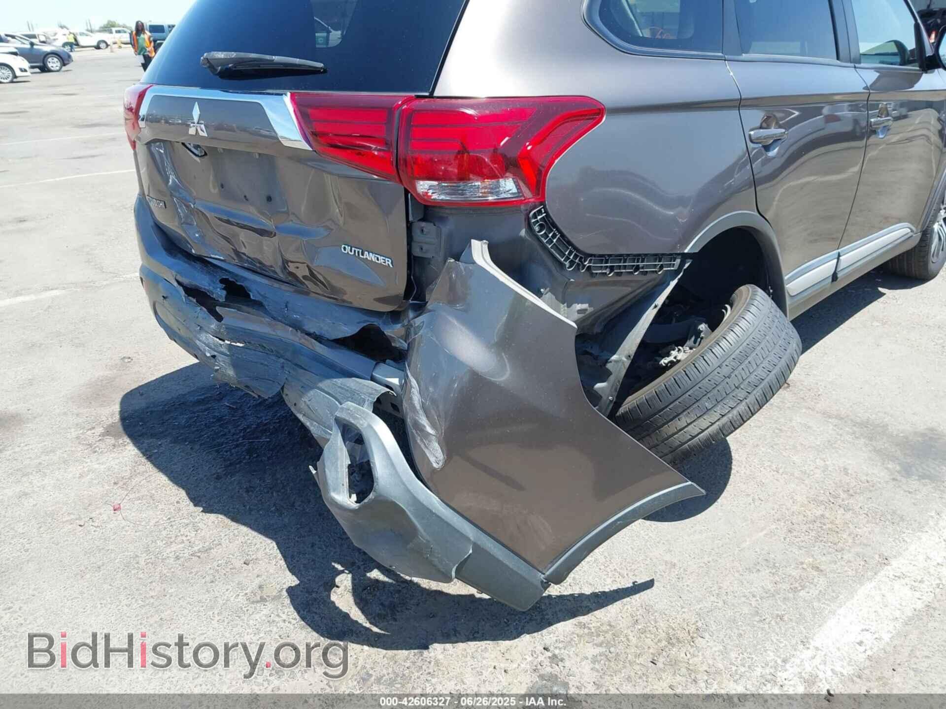 2017 MITSUBISHI OUTLANDER - VIN: JA4AD2A36HZ055292 - Фото 6