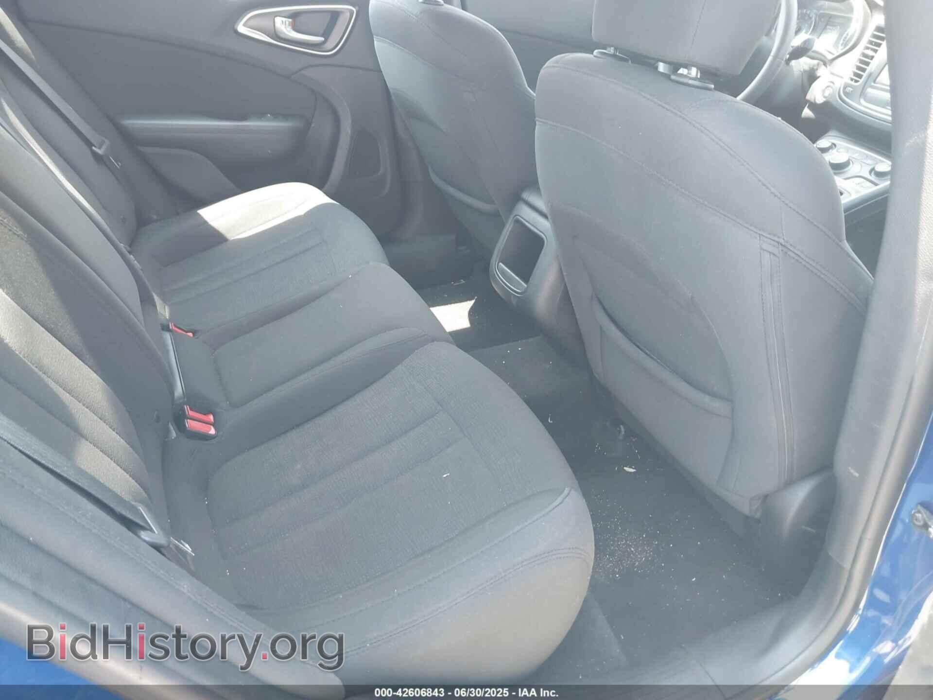 2016 CHRYSLER 200 - VIN: 1C3CCCAB4GN142651 - Фото 8