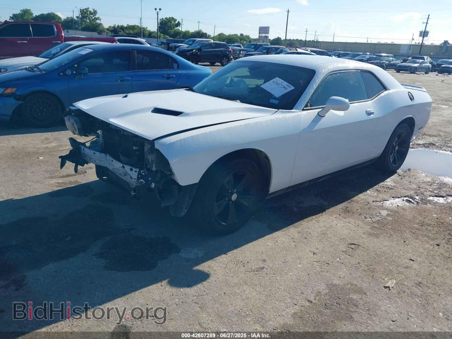 2018 DODGE CHALLENGER - VIN: 2C3CDZAG6JH302881 - Photo 2
