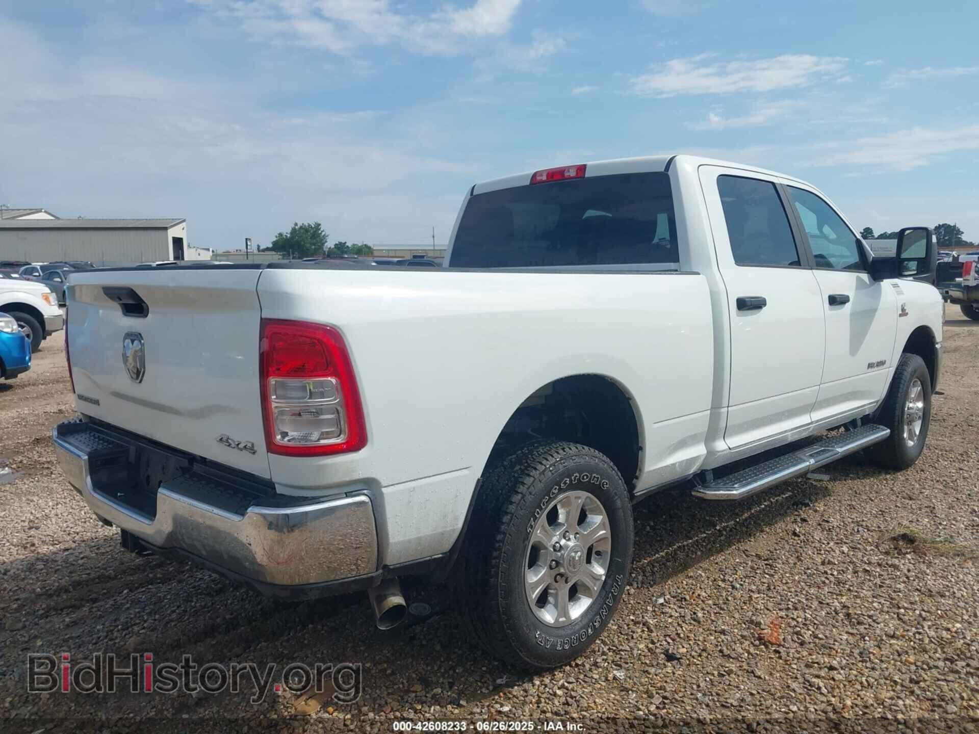 2024 RAM 2500 - VIN: 3C6UR5DL1RG338631 - Фото 4