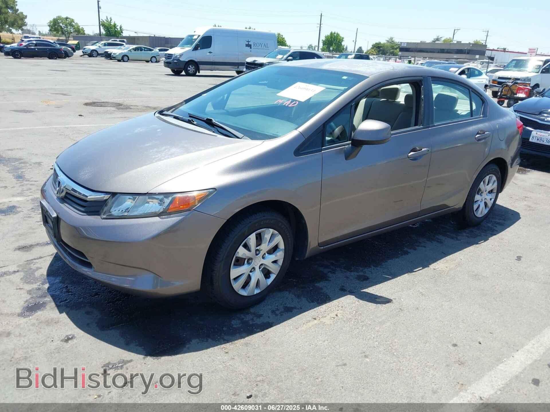 2012 HONDA CIVIC - VIN: 2HGFB2F56CH551912 - Фото 2