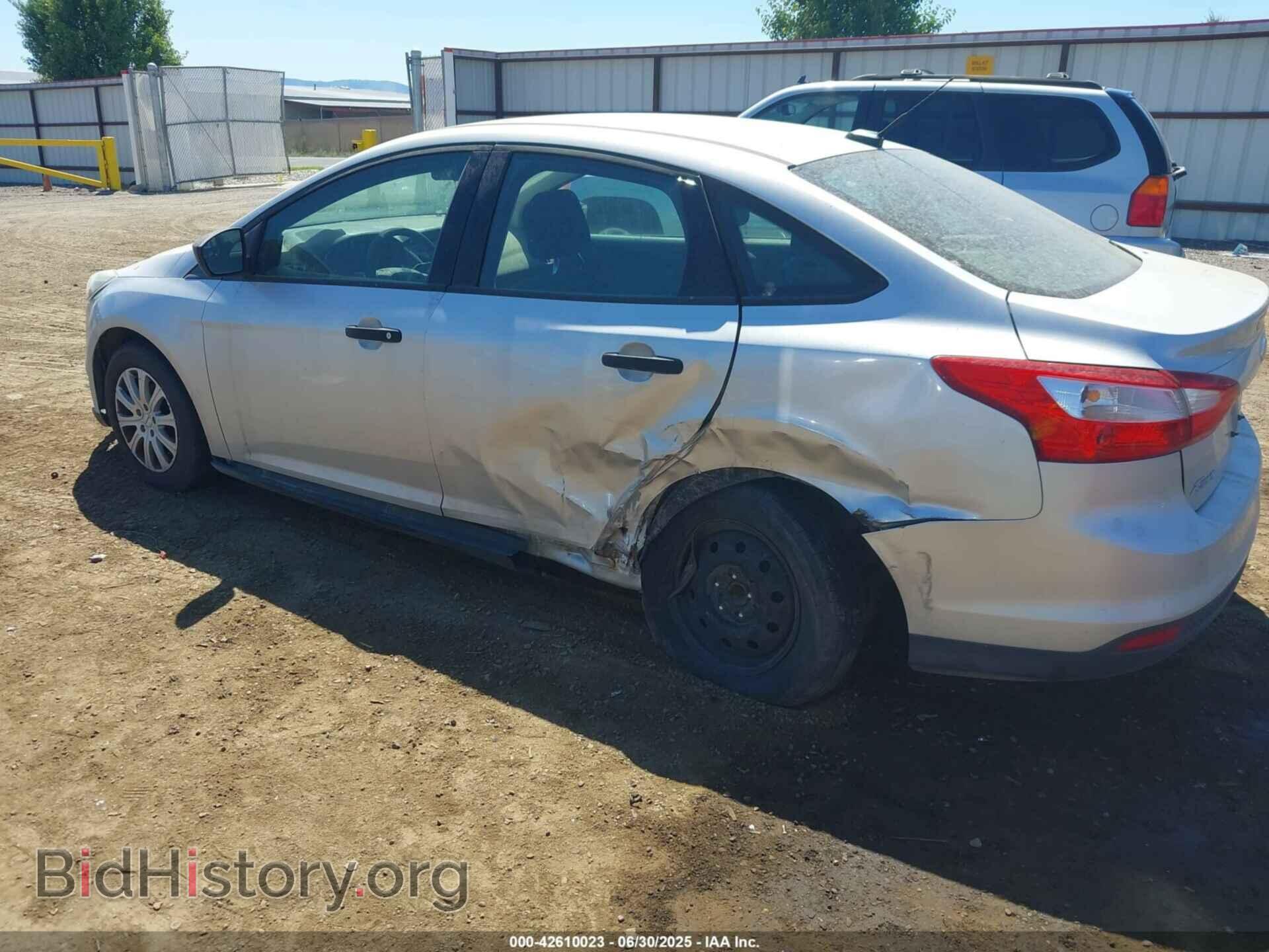2013 FORD FOCUS - VIN: 1FADP3E28DL117358 - Фото 3