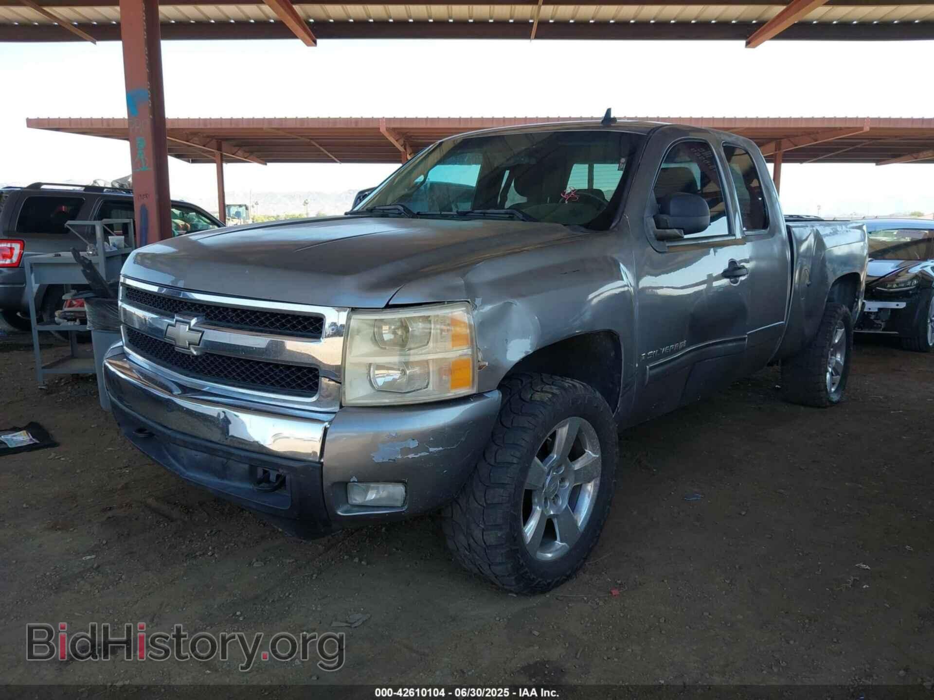2007 CHEVROLET SILVERADO 1500 - VIN: 2GCEC19C171699413 - Фото 2
