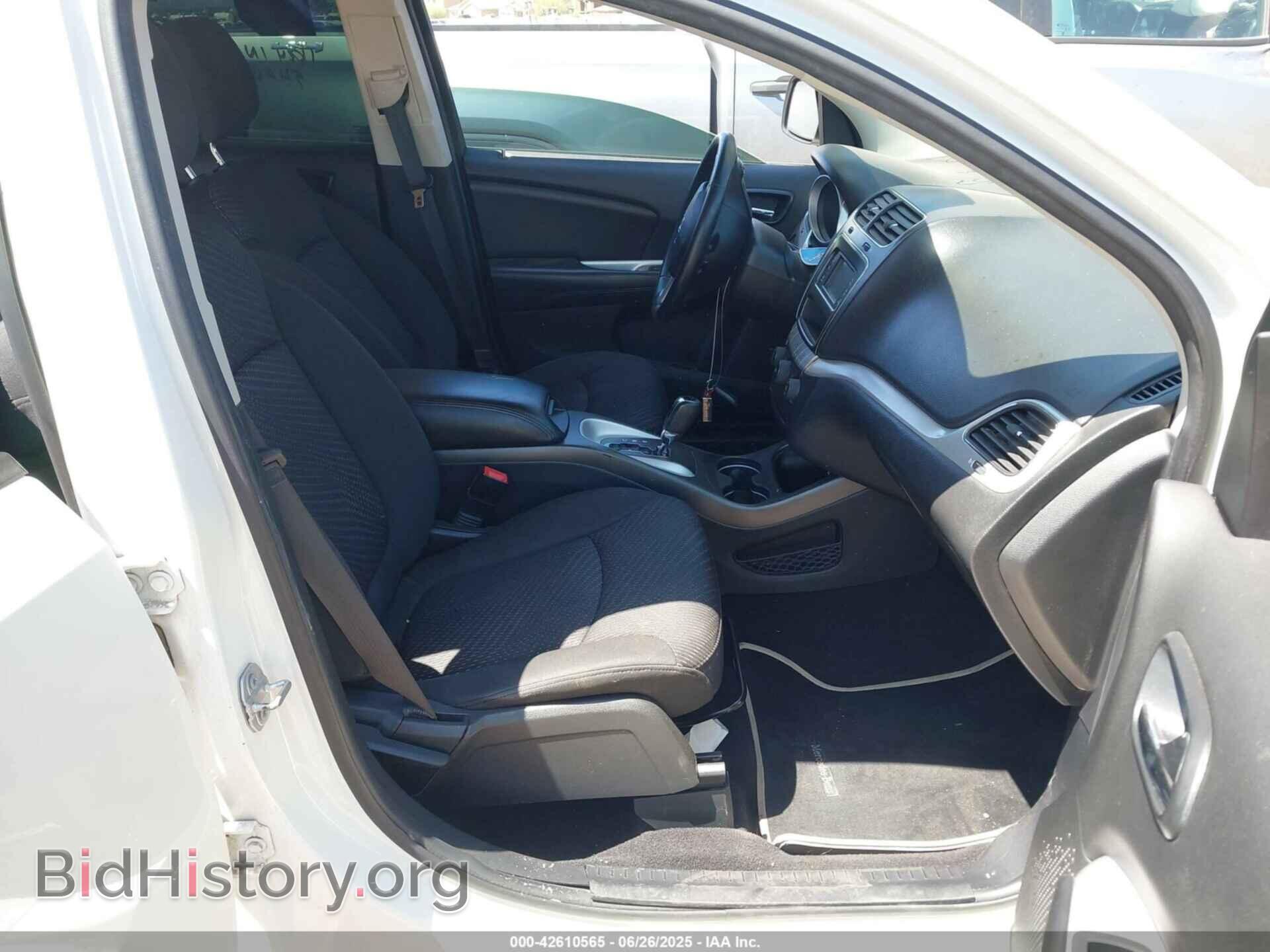 2017 DODGE JOURNEY - VIN: 3C4PDCAB8HT569052 - Фото 5