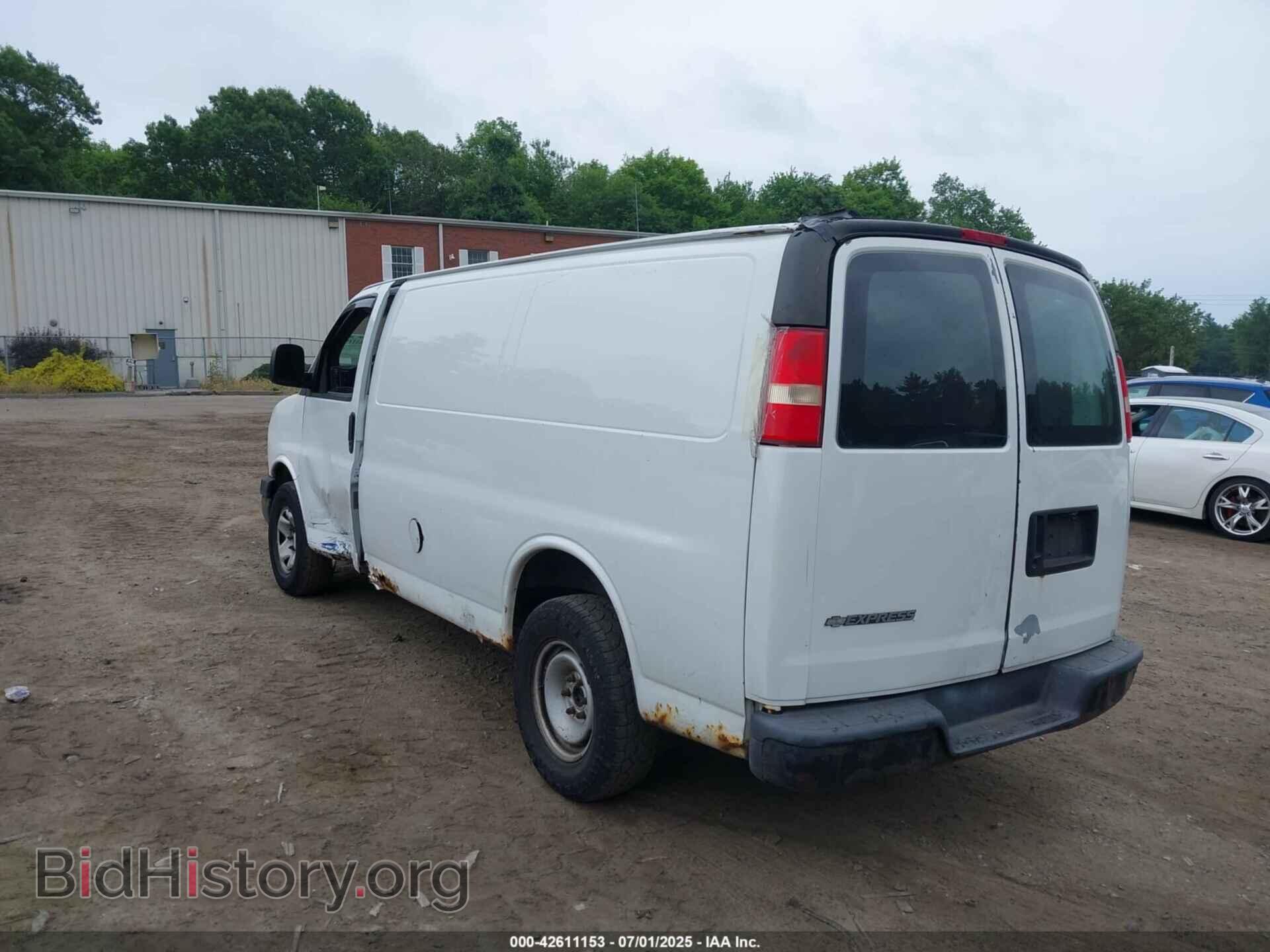 2007 CHEVROLET EXPRESS - VIN: 1GCFG15X771238207 - Фото 3