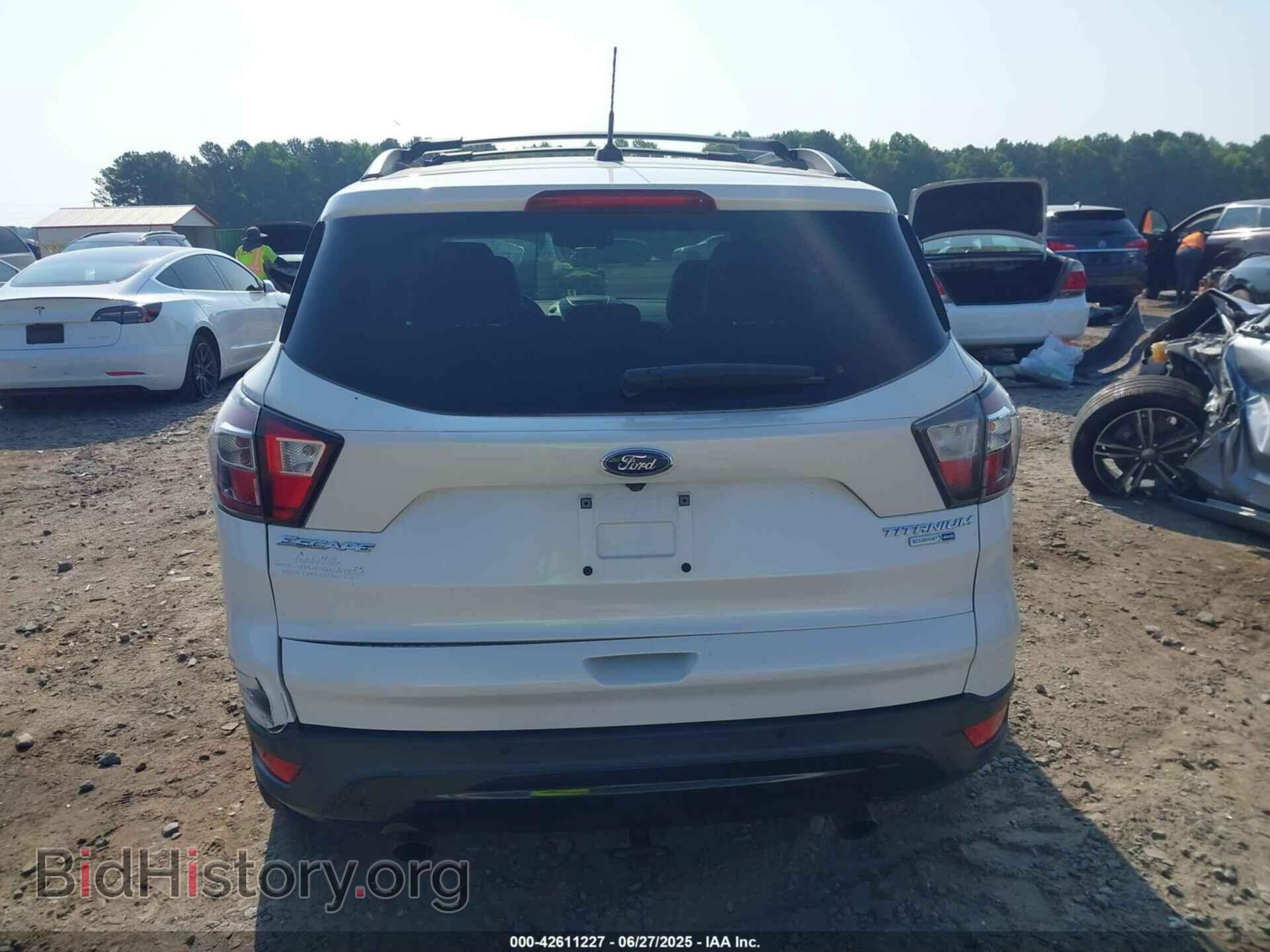 2017 FORD ESCAPE - VIN: 1FMCU9JD9HUB27983 - Фото 17