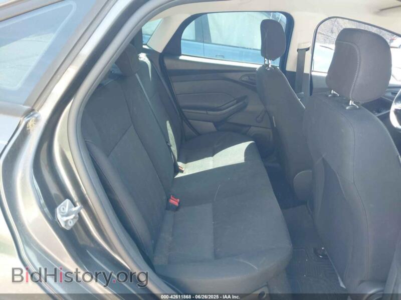 2017 Ford FOCUS (VIN 1FADP3E27HL348287) — photo 8 of 11