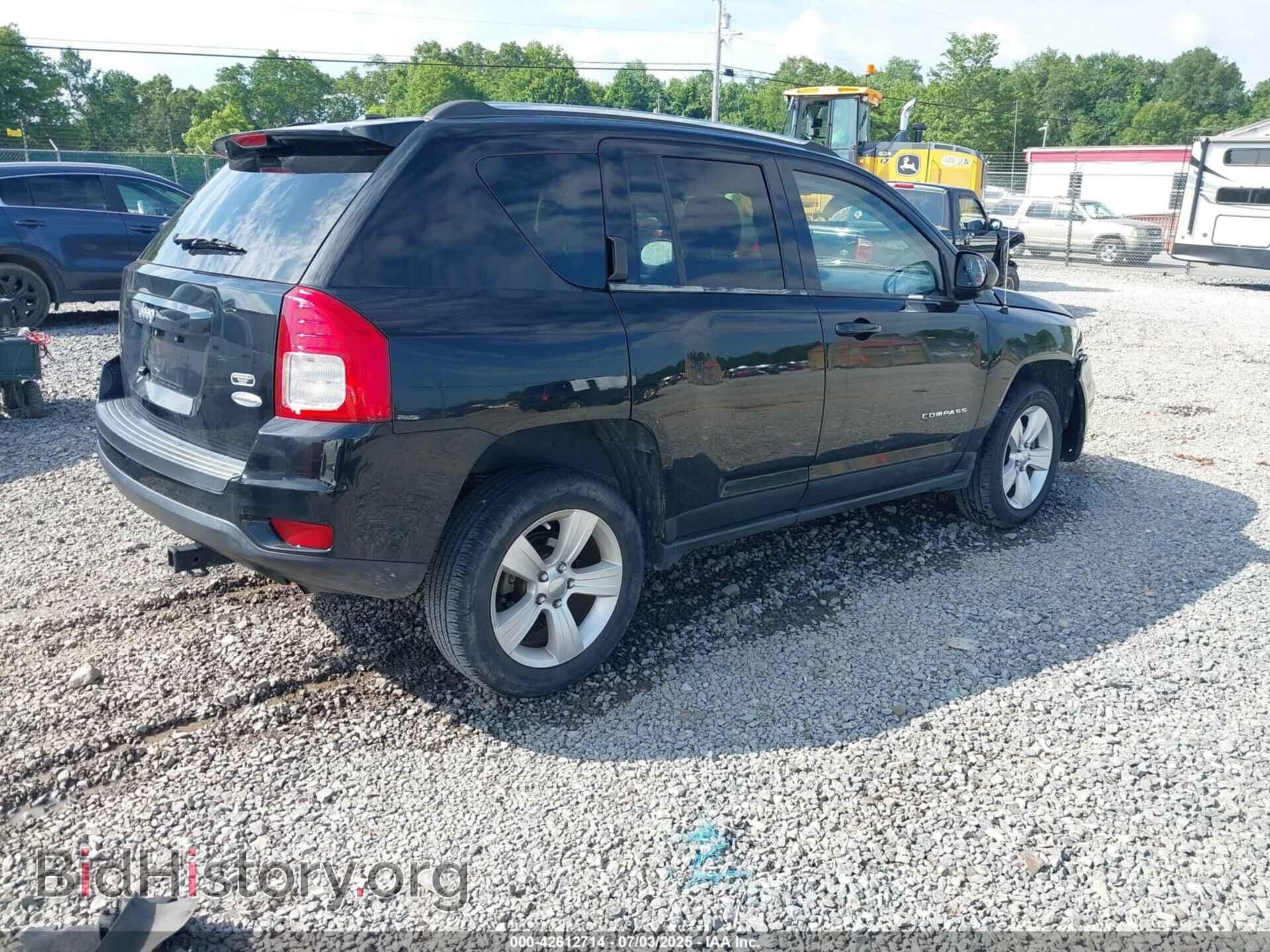 2012 JEEP COMPASS - VIN: 1C4NJDEB8CD604882 - Фото 4