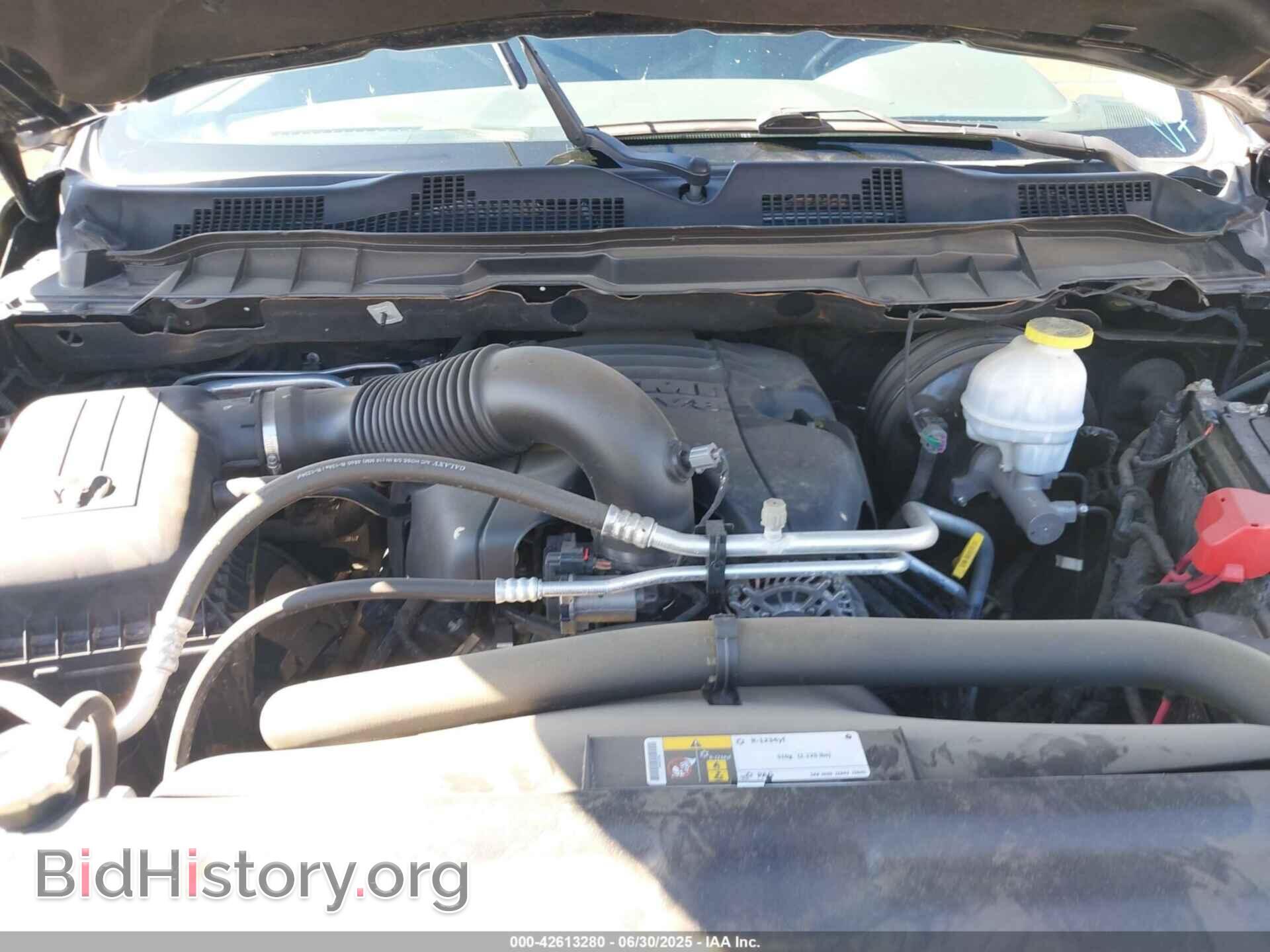 2018 RAM 1500 - VIN: 1C6RR7LT6JS323705 - Фото 10