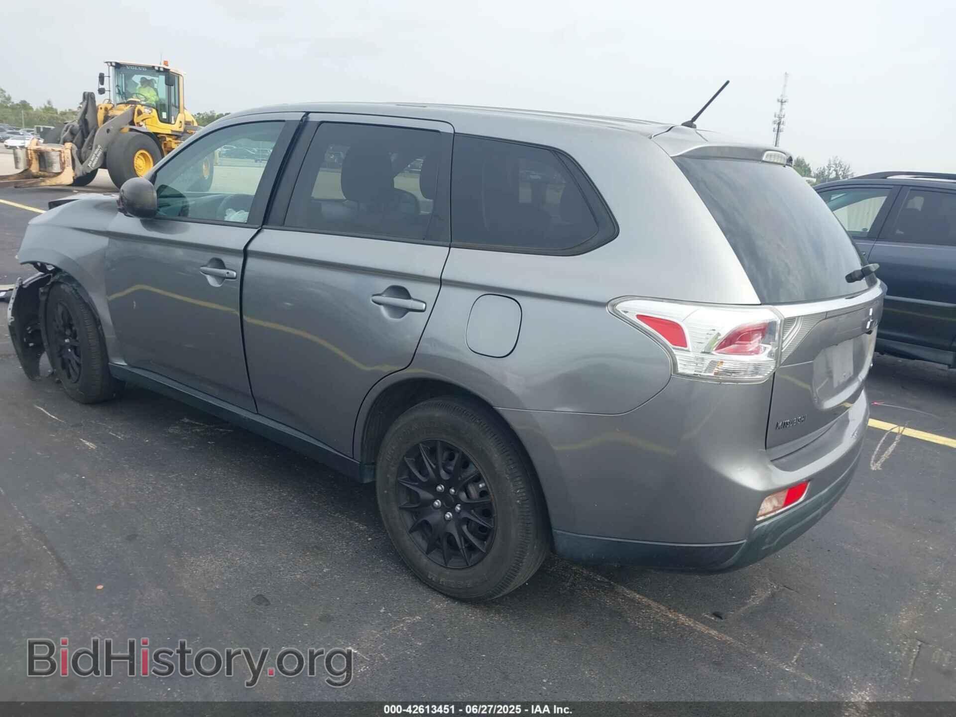 2014 MITSUBISHI OUTLANDER - VIN: JA4AD2A31EZ007002 - Photo 3