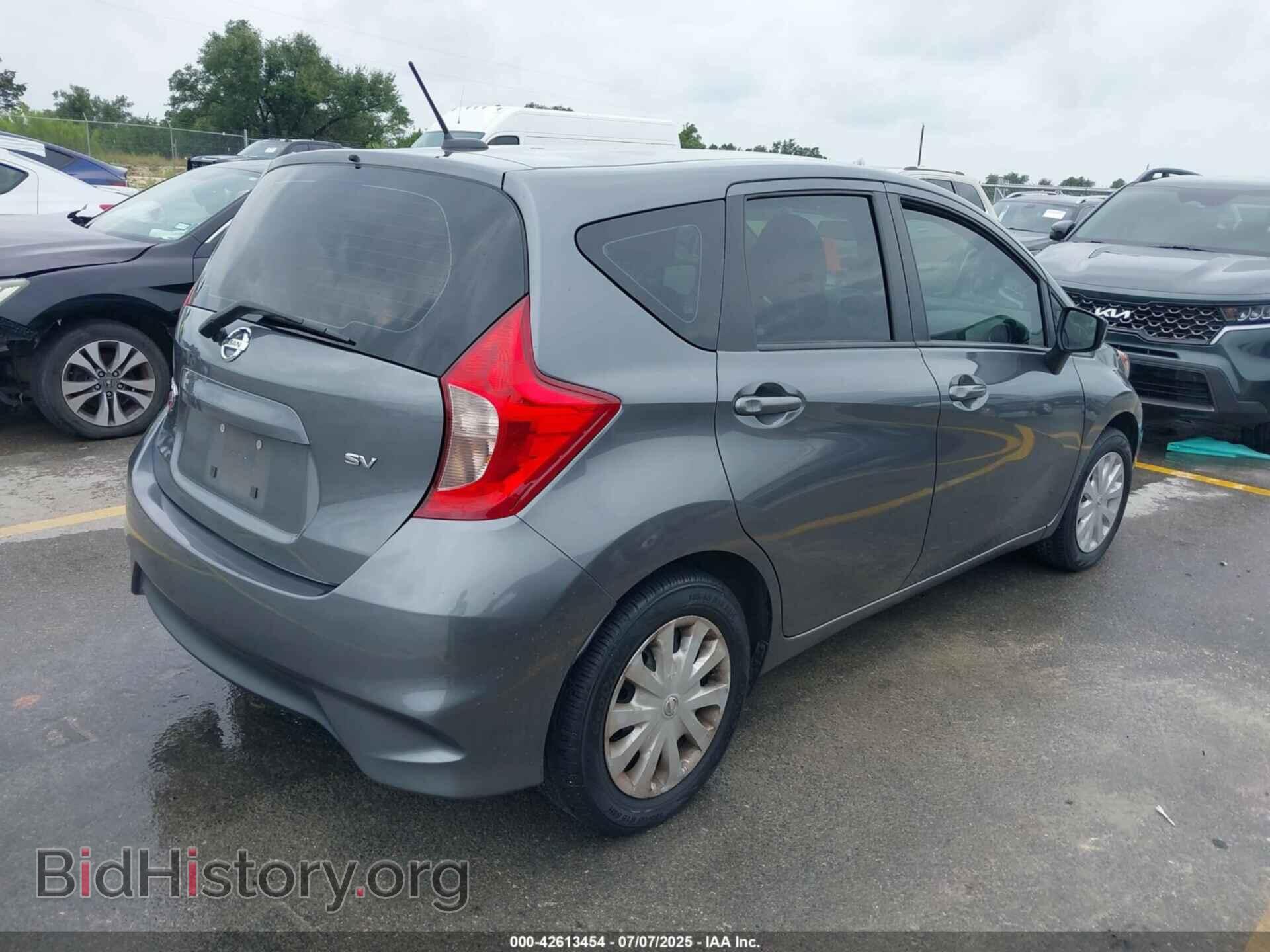 2017 NISSAN VERSA NOTE - VIN: 3N1CE2CP1HL355053 - Фото 4
