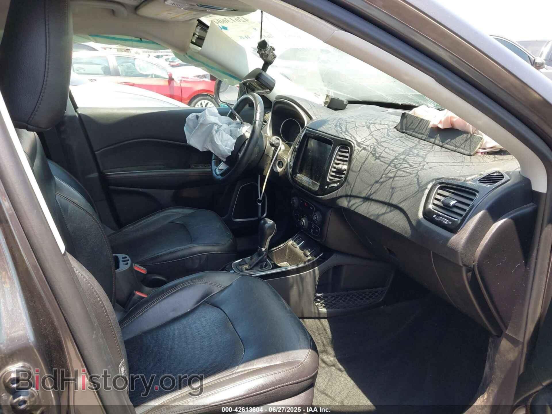 2019 JEEP COMPASS - VIN: 3C4NJCCB2KT659897 - Фото 5