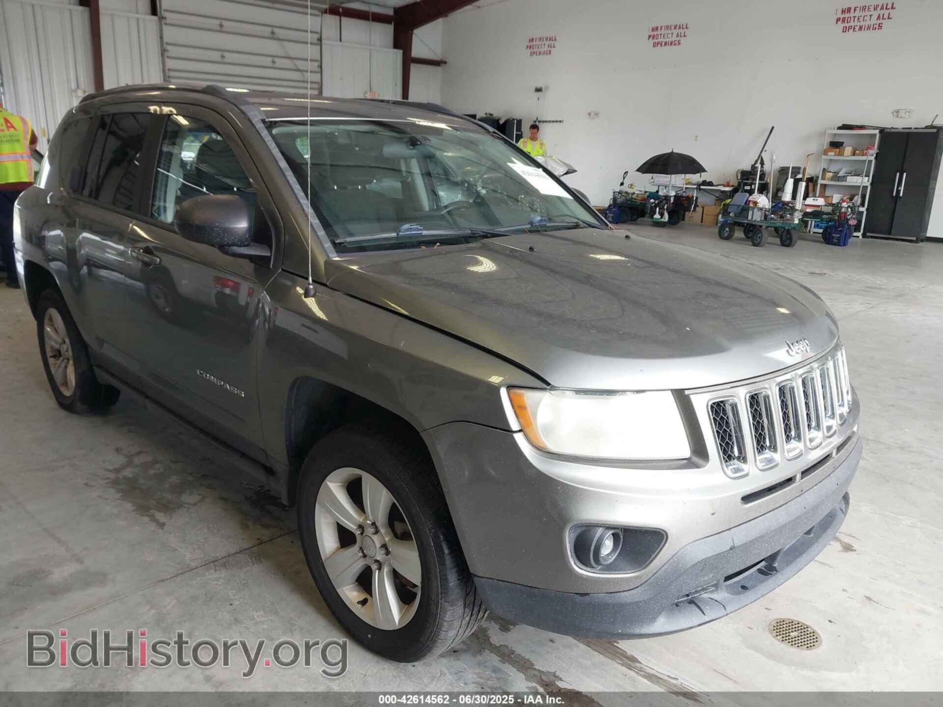 Photo 1C4NJDBB6CD675793 - JEEP COMPASS 2012