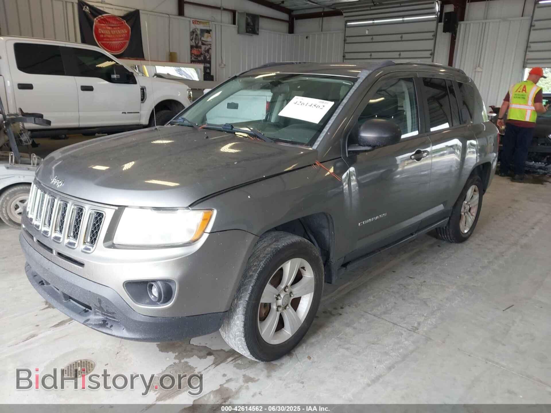 2012 JEEP COMPASS - VIN: 1C4NJDBB6CD675793 - Фото 2