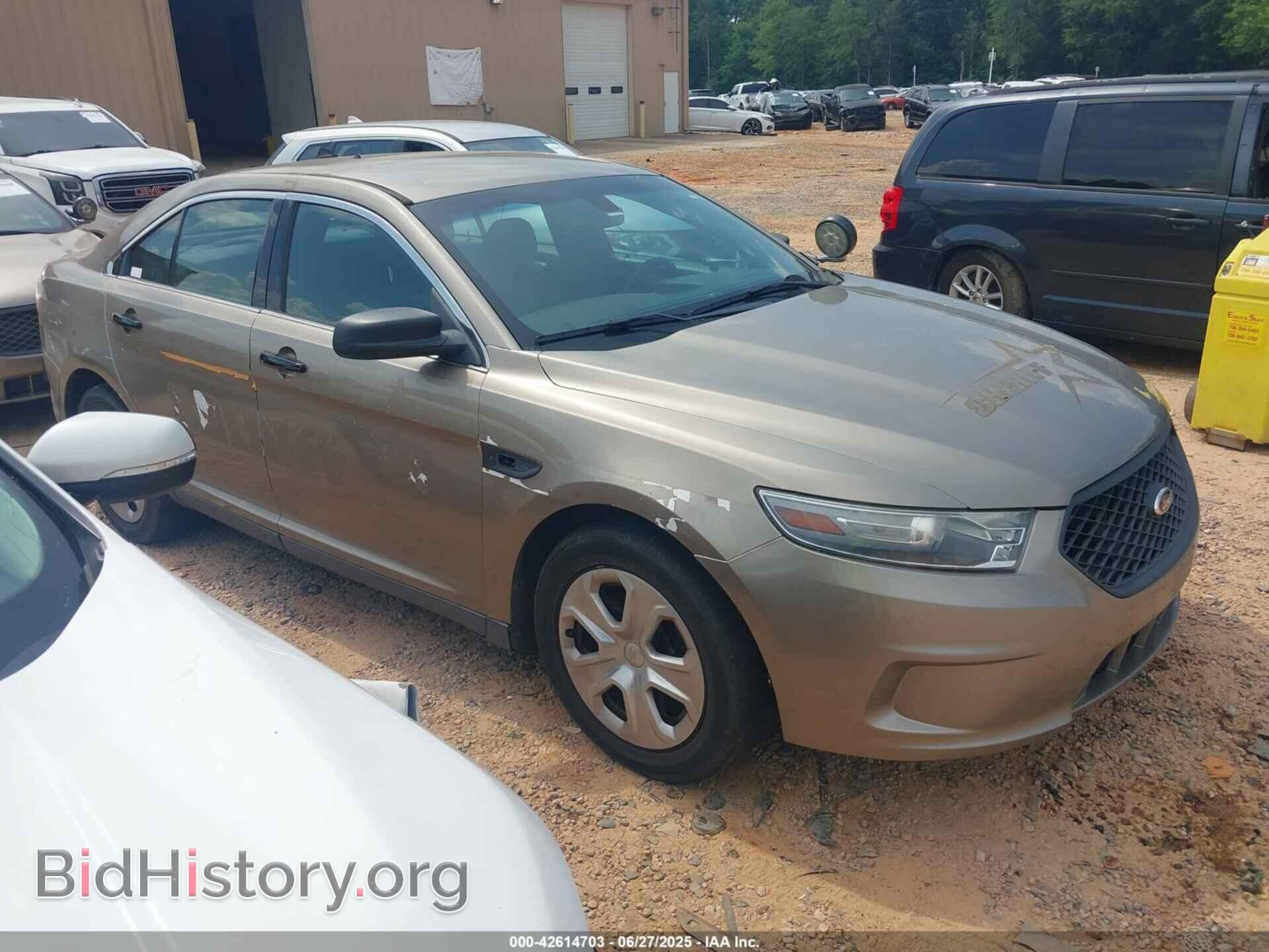 Photo 1FAHP2M87DG201732 - FORD POLICE INTERCEPTOR 2013