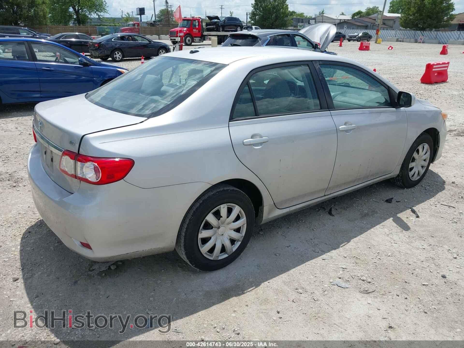 2011 TOYOTA COROLLA - VIN: 2T1BU4EEXBC696173 - Фото 4