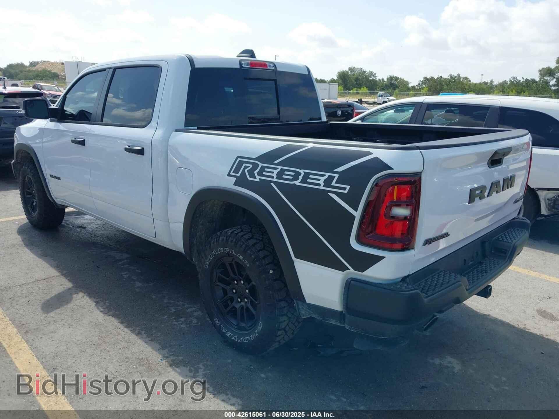 2025 RAM 1500 - VIN: 1C6SRFLP7SN685637 - Фото 3