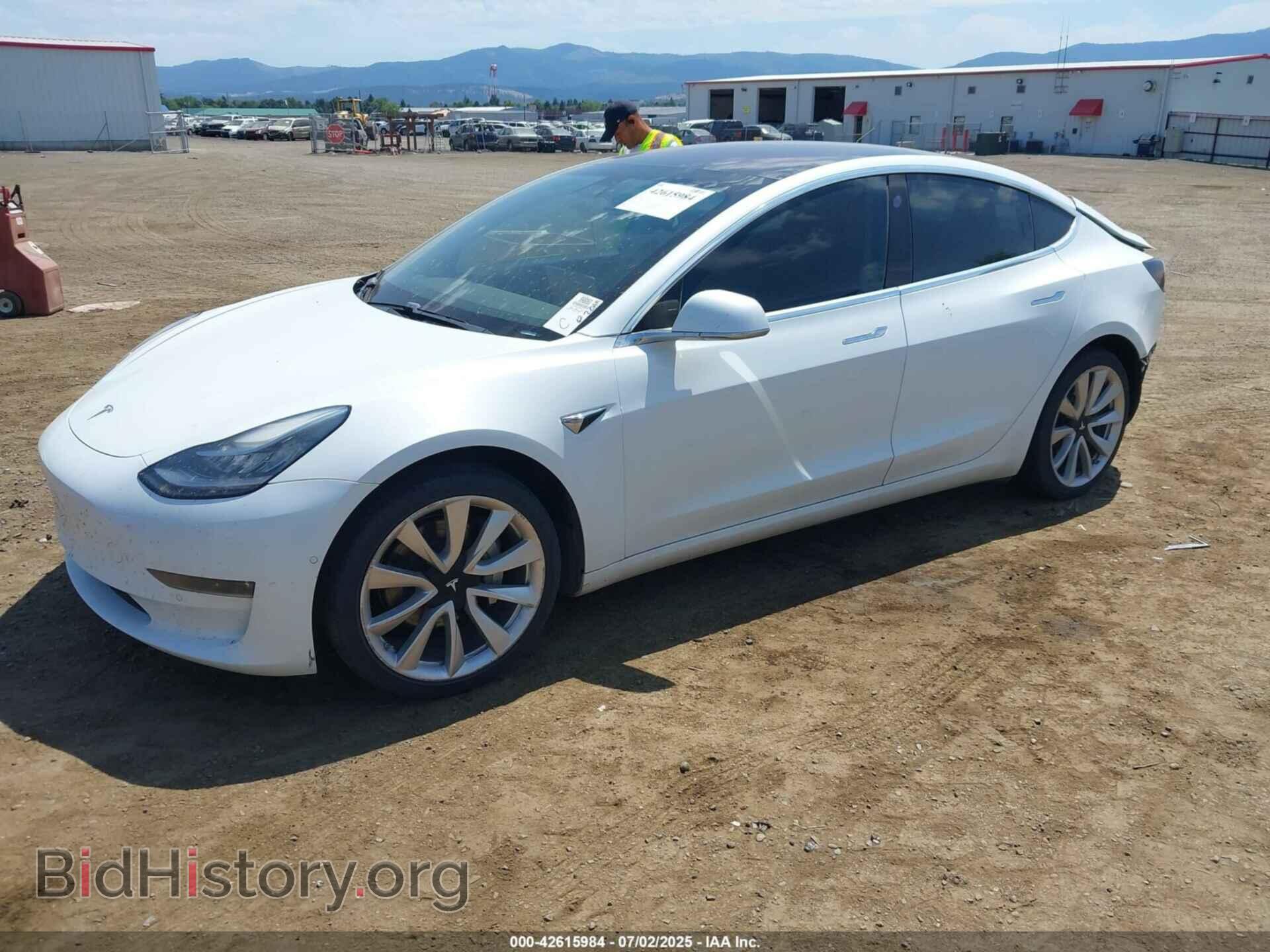 2018 TESLA MODEL 3 - VIN: 5YJ3E1EAXJF053717 - Фото 2