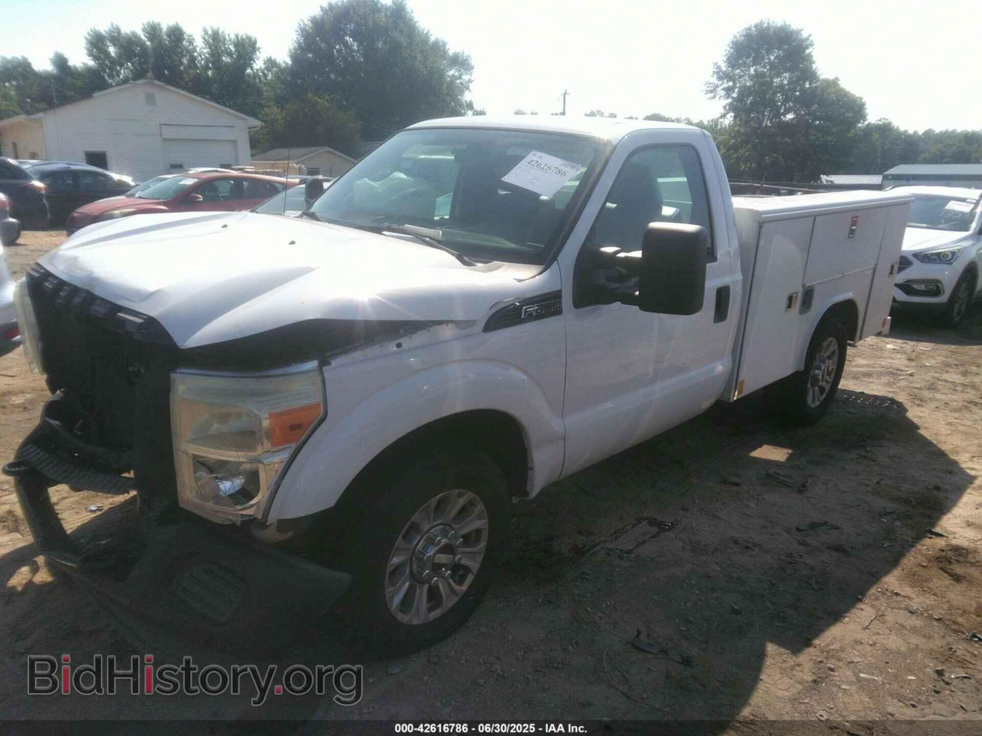 2011 FORD F-250 - VIN: 1FDBF2A66BEC75492 - Фото 2