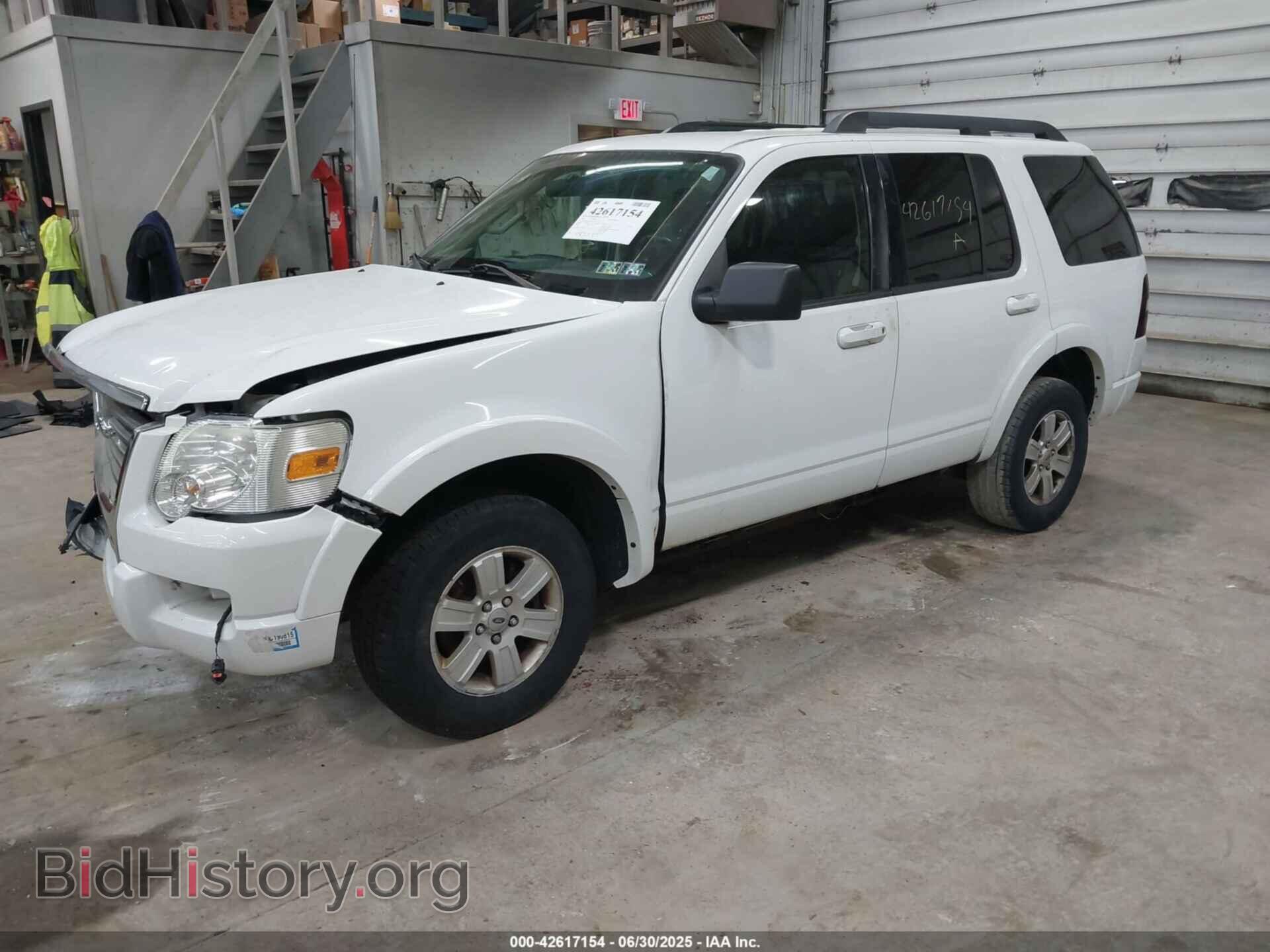 2010 FORD EXPLORER - VIN: 1FMEU7DE9AUA21265 - Фото 2