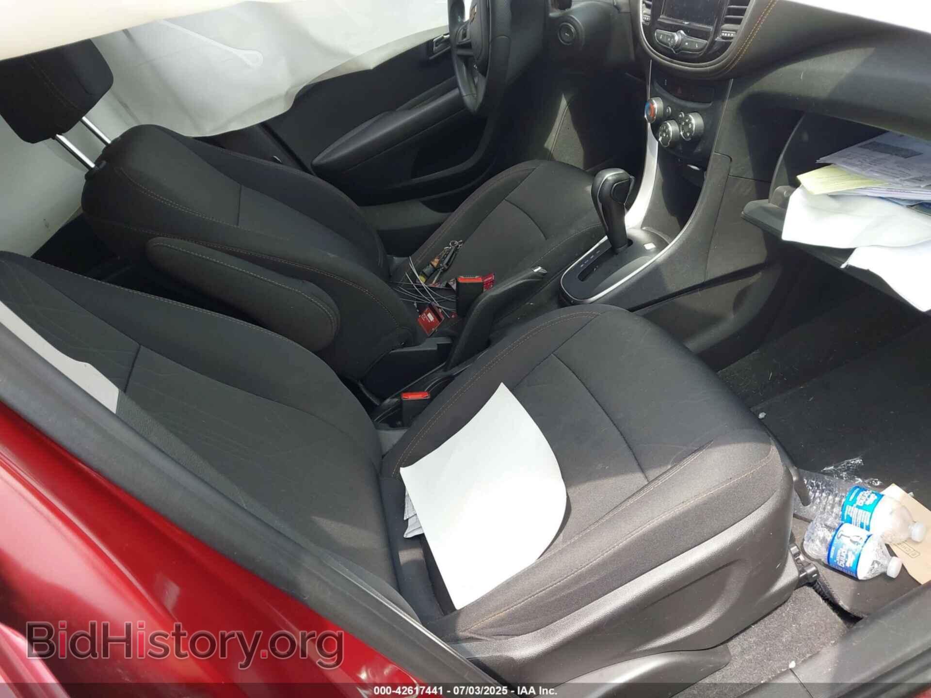 2019 CHEVROLET TRAX - VIN: 3GNCJLSB3KL383665 - Фото 5