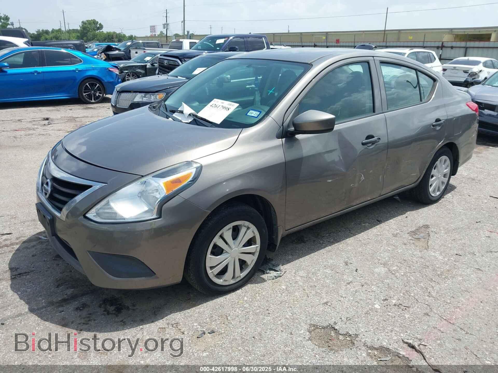 2017 NISSAN VERSA - VIN: 3N1CN7AP1HL855357 - Фото 2