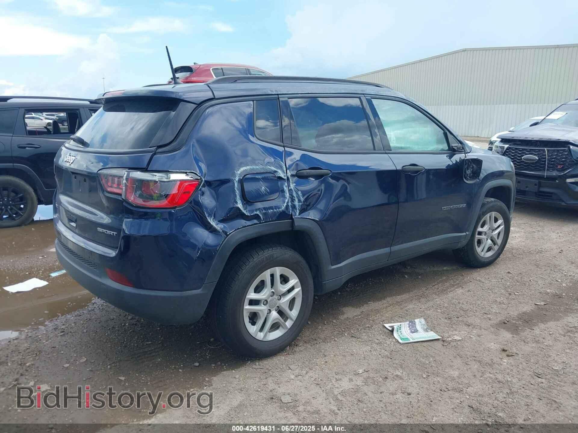 2018 JEEP COMPASS - VIN: 3C4NJDAB1JT146101 - Фото 4