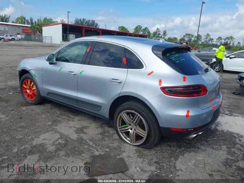 2016 Porsche MACAN (VIN WP1AB2A52GLB40367) — photo 3 of 17
