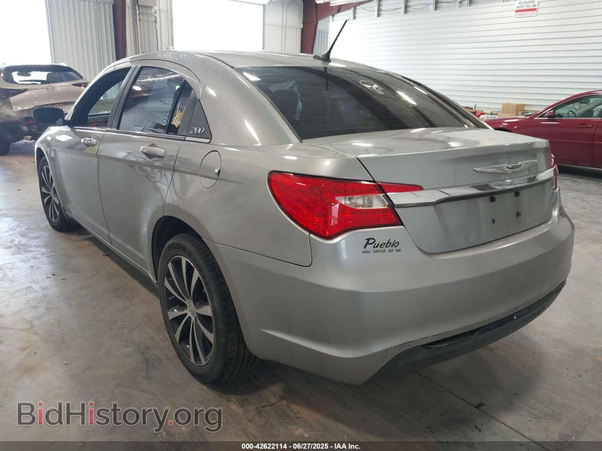 2013 CHRYSLER 200 - VIN: 1C3CCBBB3DN609840 - Фото 3