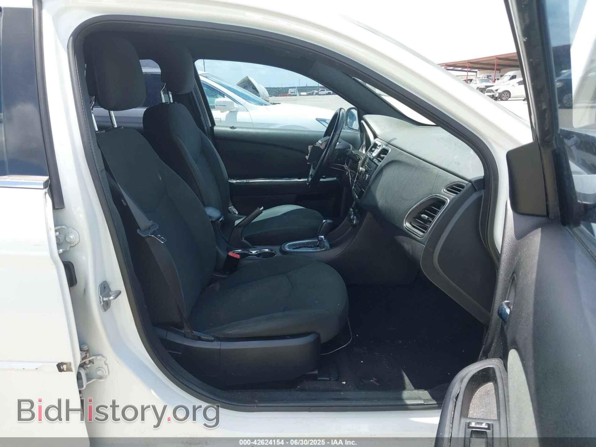 2012 CHRYSLER 200 - VIN: 1C3CCBBB3CN149075 - Photo 5