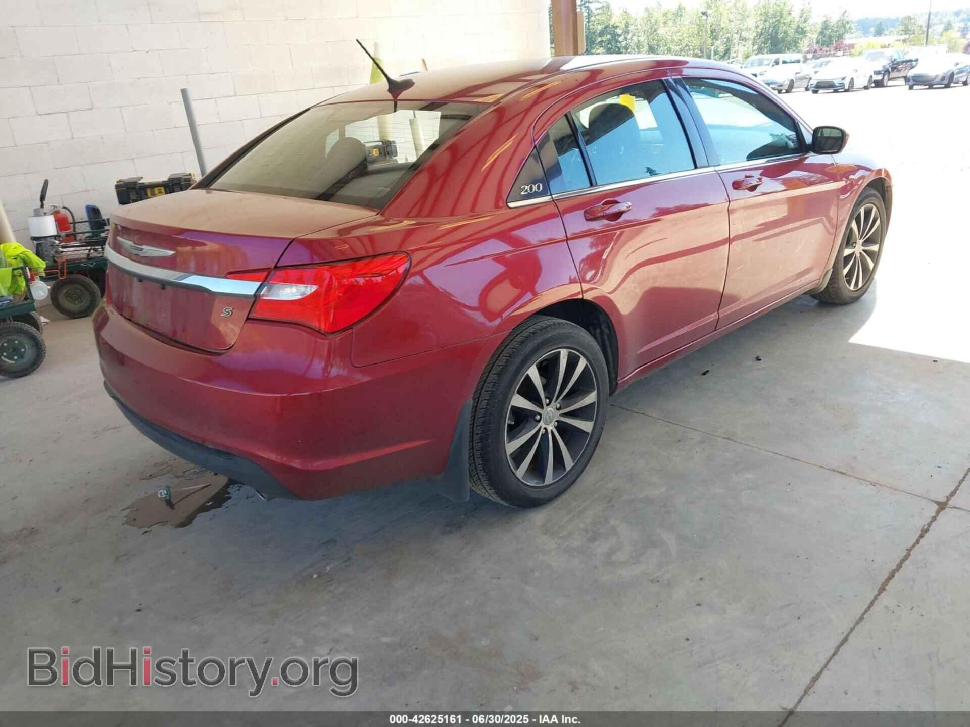 2014 CHRYSLER 200 - VIN: 1C3CCBBG7EN120497 - Фото 4