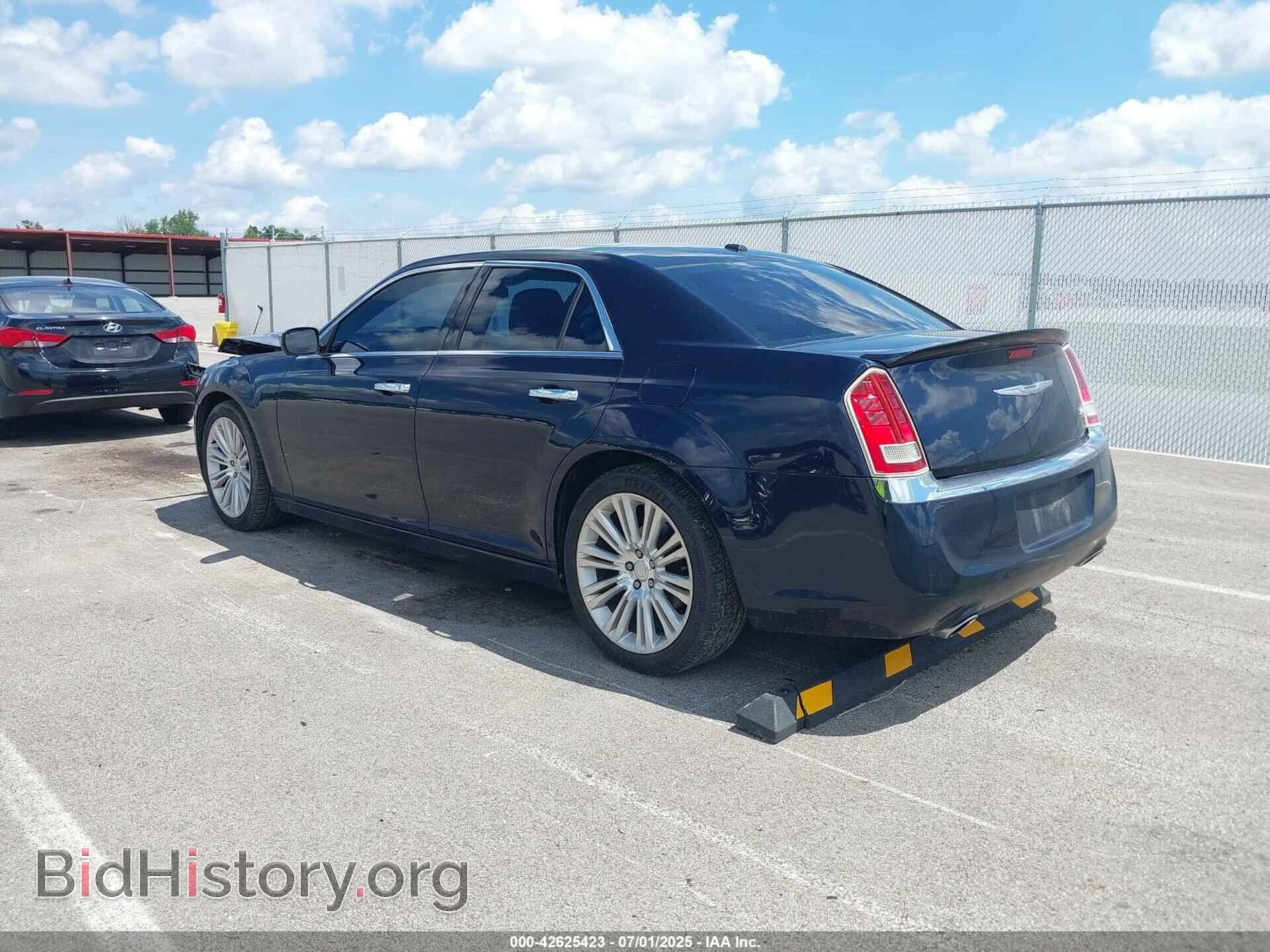 2012 CHRYSLER 300 - VIN: 2C3CCACG7CH135080 - Фото 3