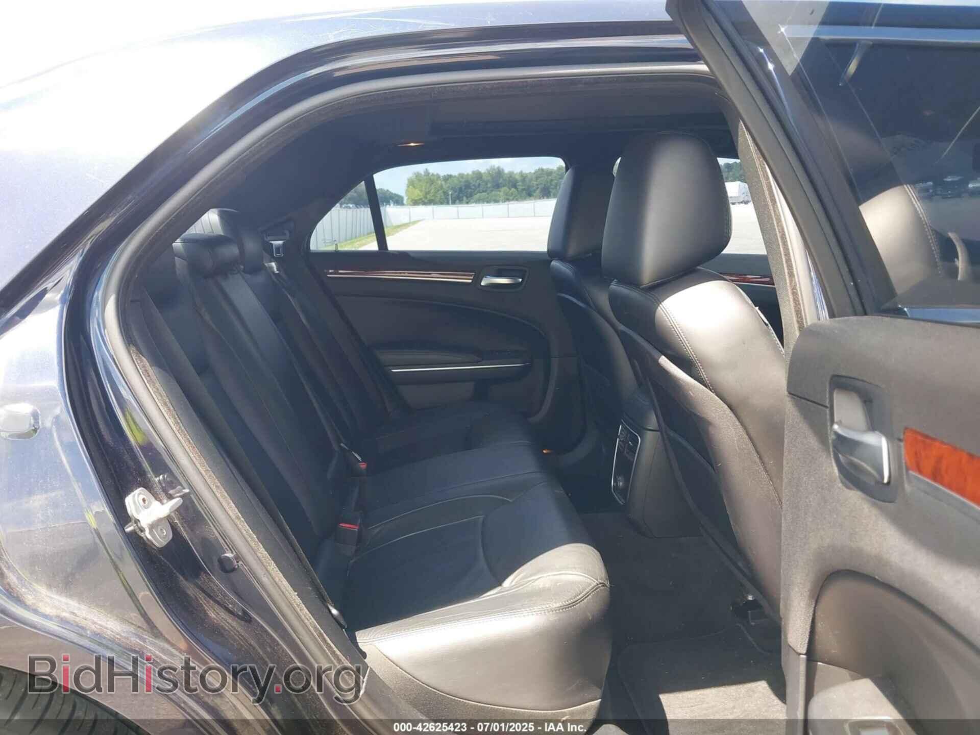 2012 CHRYSLER 300 - VIN: 2C3CCACG7CH135080 - Фото 8
