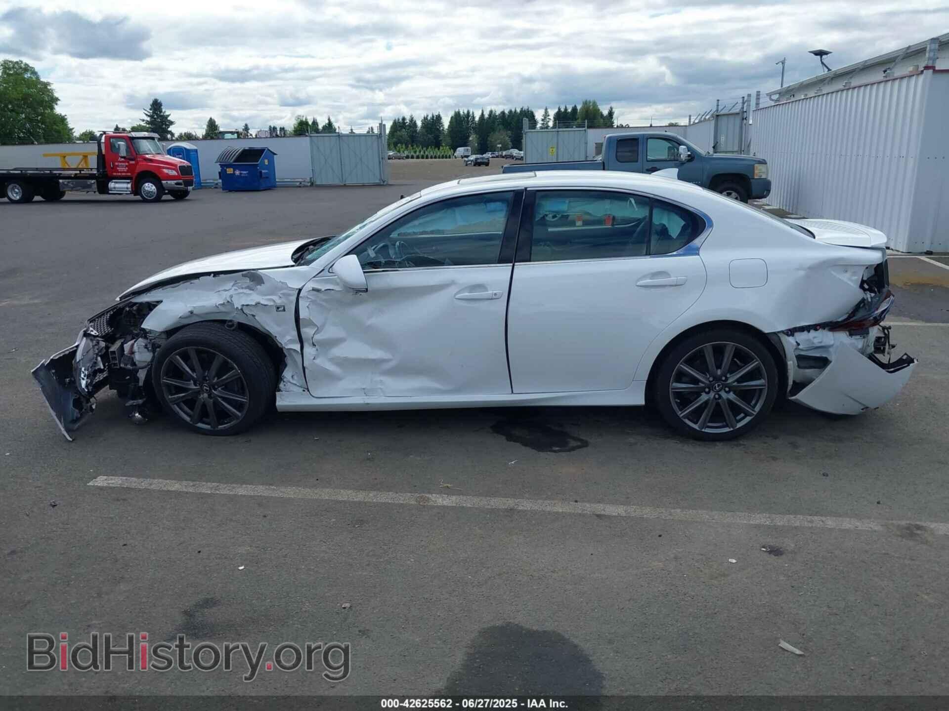 2015 LEXUS GS 350 - VIN: JTHBE1BL4FA009311 - Photo 14