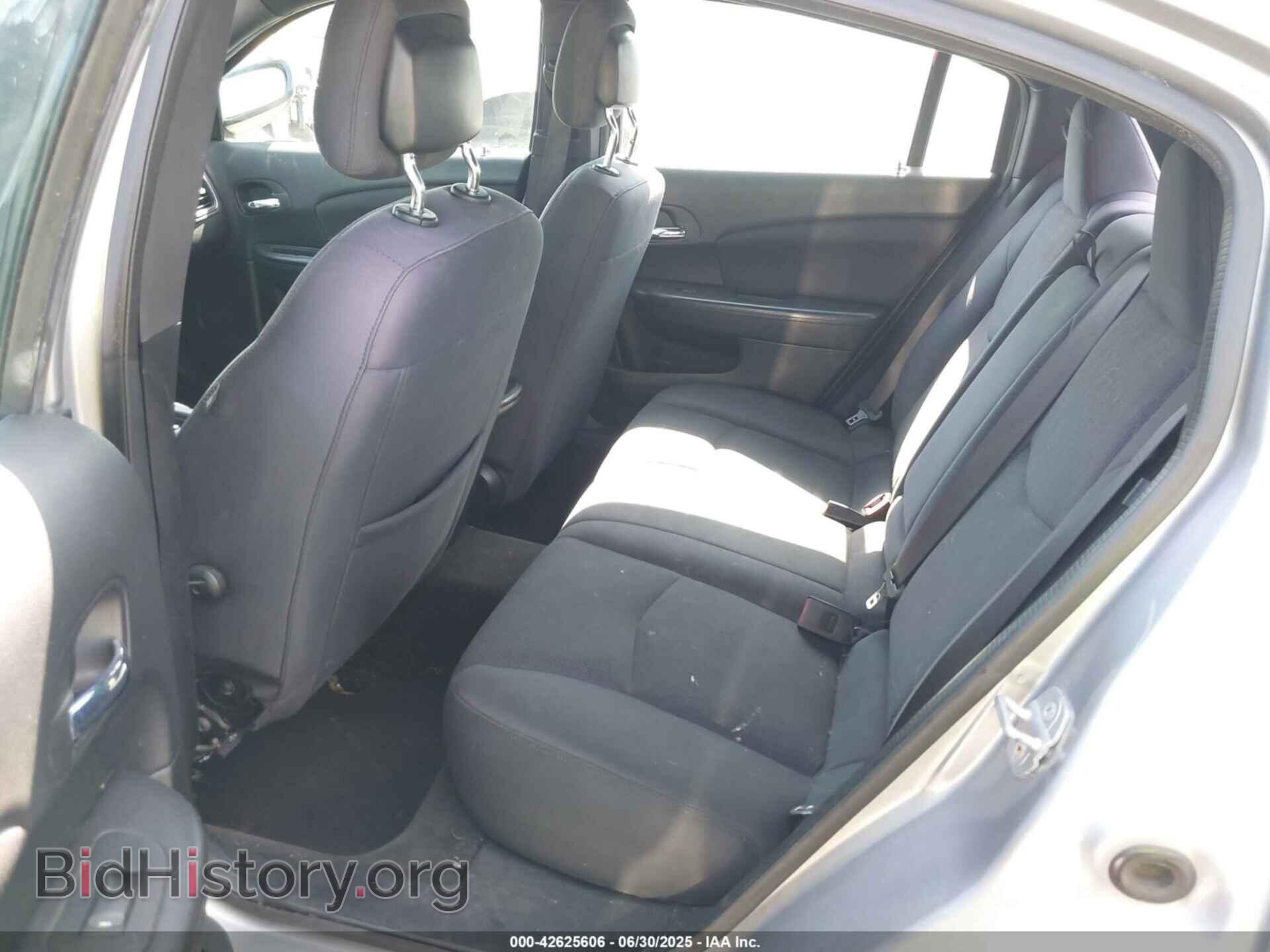 2014 CHRYSLER 200 - VIN: 1C3CCBBG8EN119598 - Фото 8