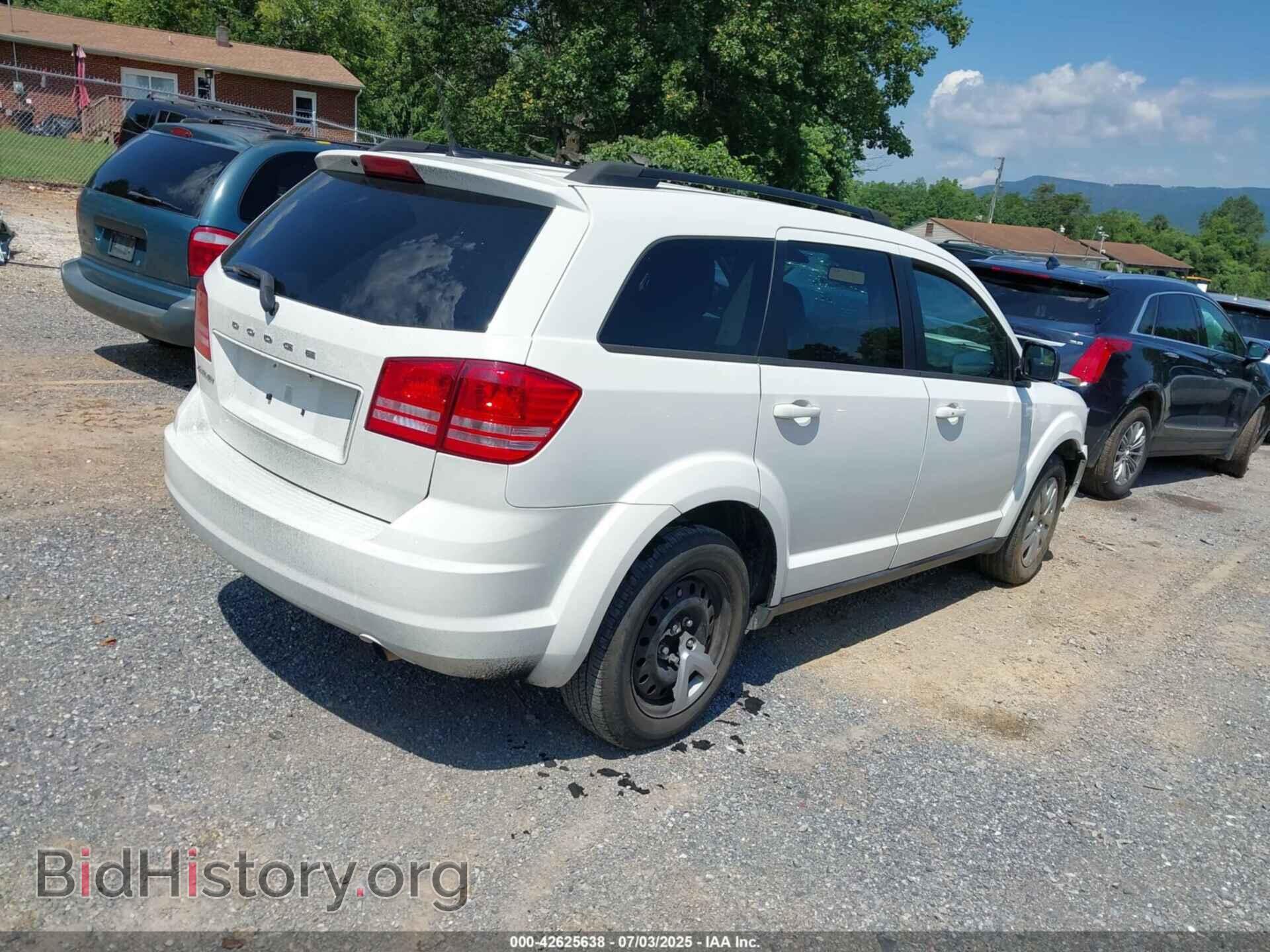 2017 DODGE JOURNEY - VIN: 3C4PDCAB8HT636894 - Фото 4