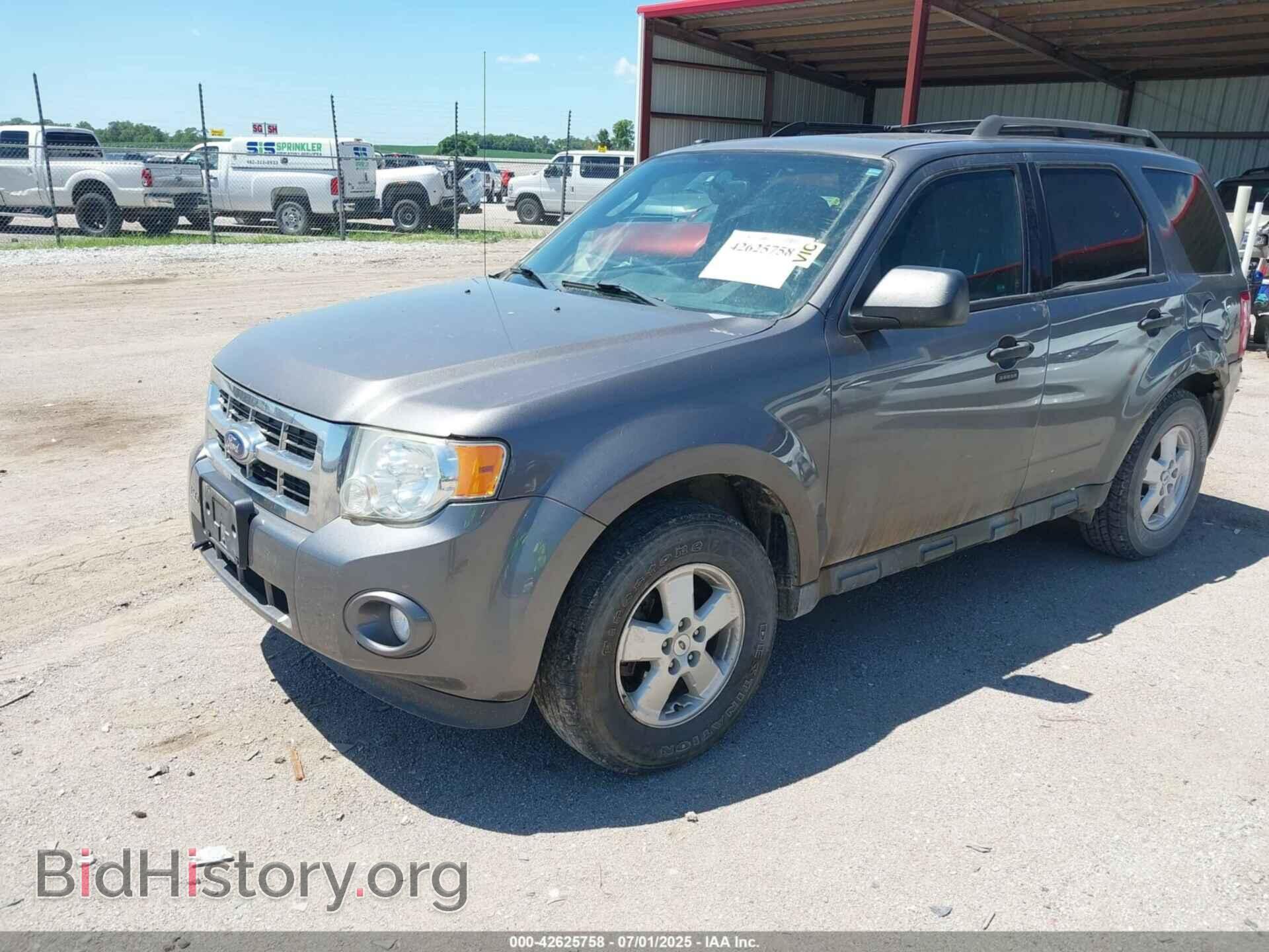 2011 FORD ESCAPE - VIN: 1FMCU9DG2BKA98206 - Photo 2