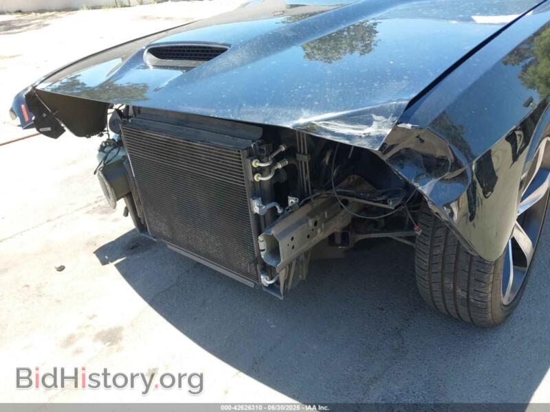 2019 Dodge CHALLENGER (VIN 2C3CDZBT8KH641607) — photo 6 of 18