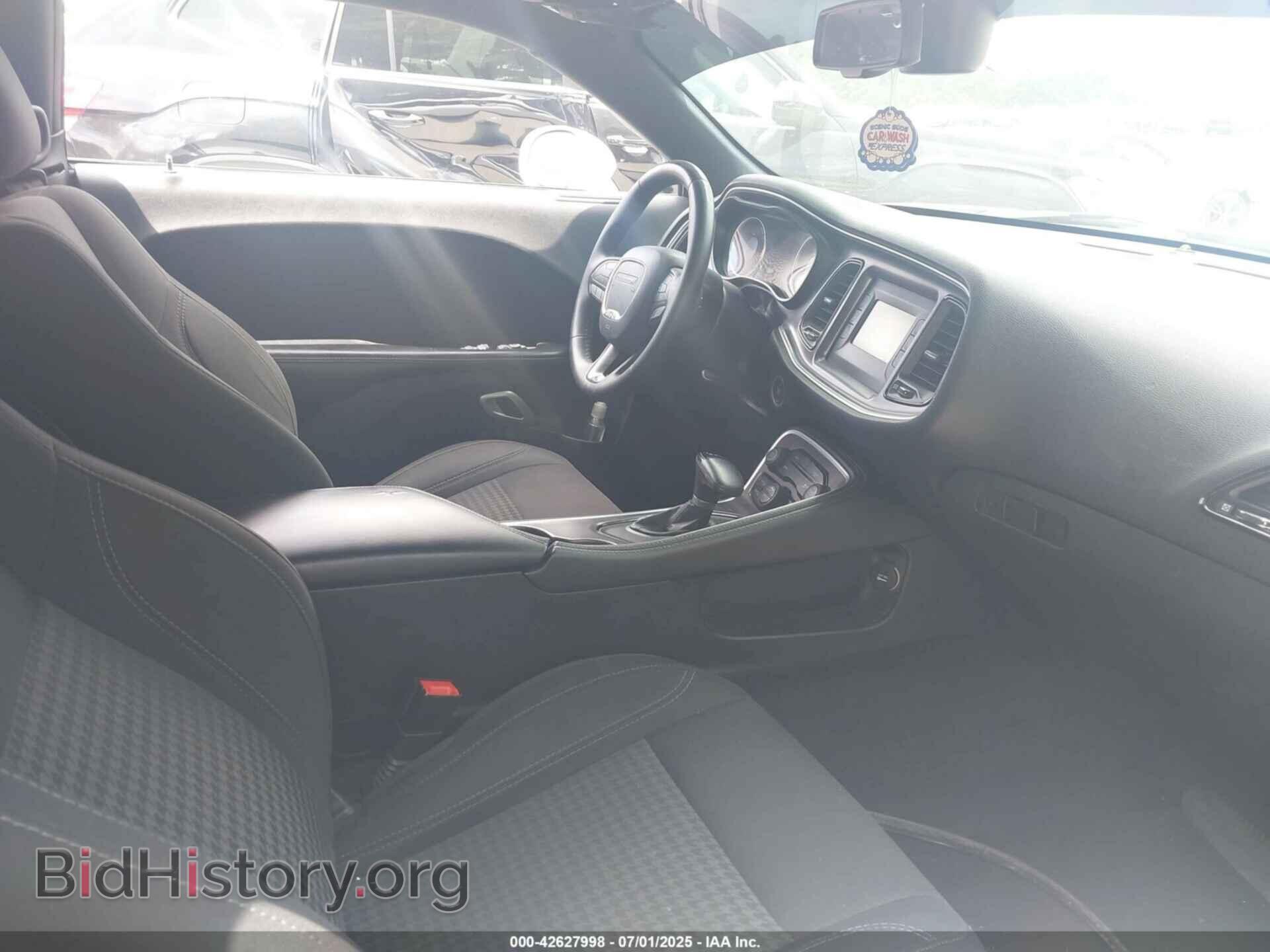 2017 DODGE CHALLENGER - VIN: 2C3CDZBT0HH658930 - Фото 5