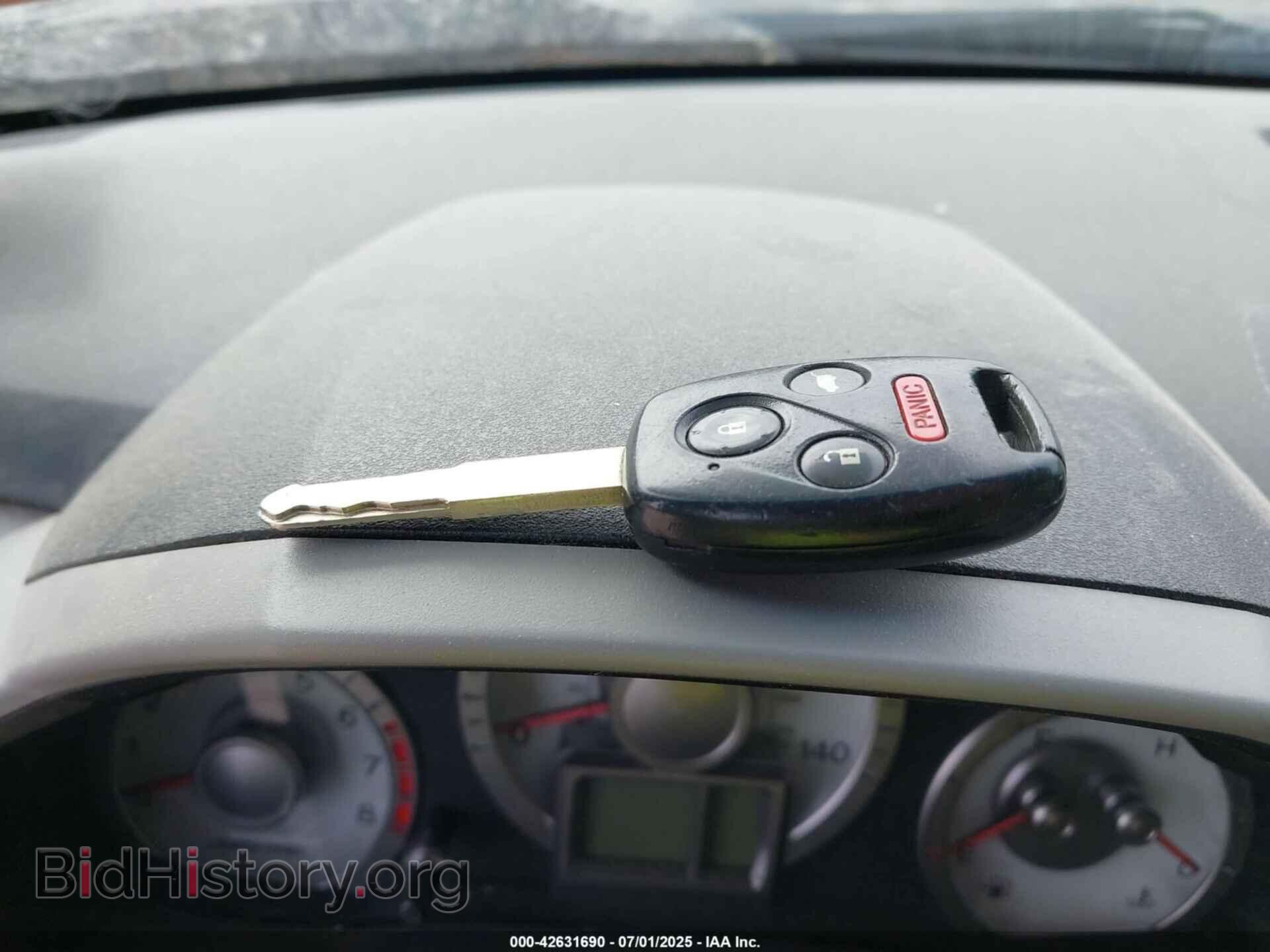 2009 HONDA PILOT - VIN: 5FNYF484X9B008900 - Фото 11