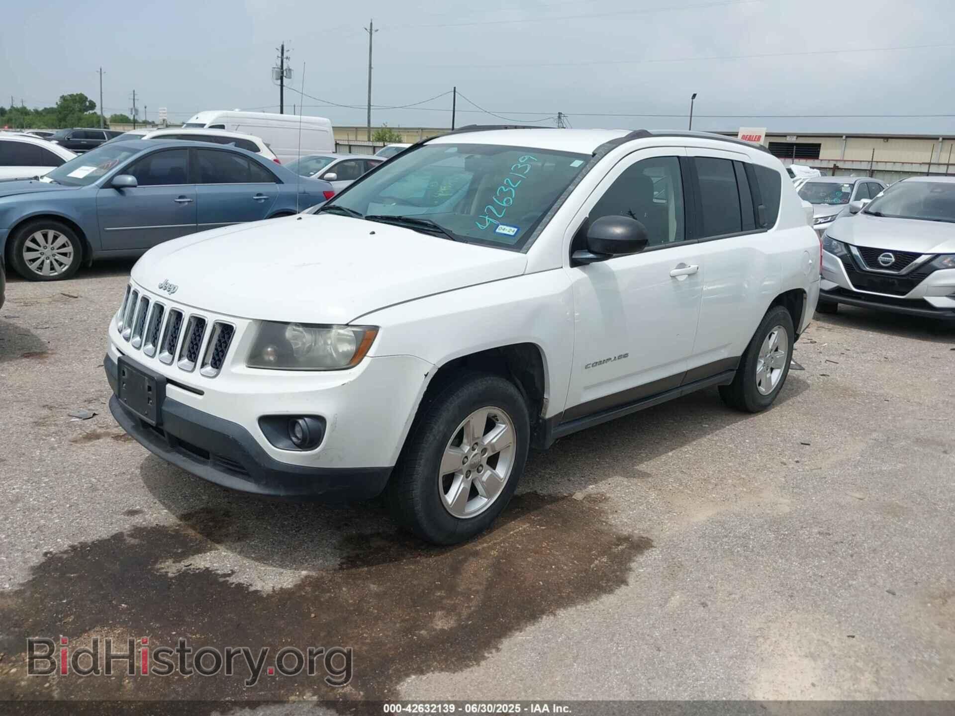 2014 JEEP COMPASS - VIN: 1C4NJCBA3ED714909 - Фото 2