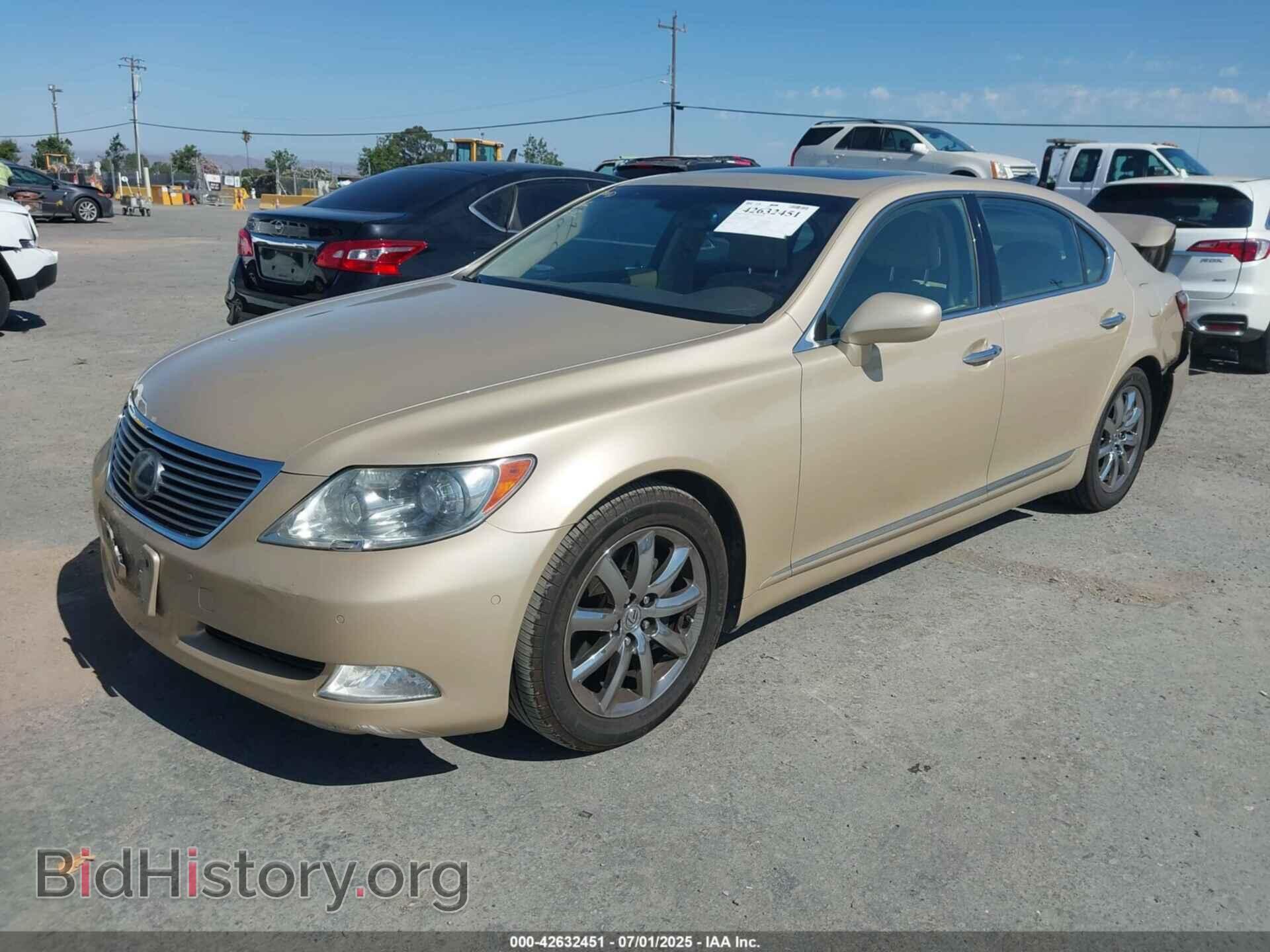 2007 LEXUS LS - VIN: JTHGL46F875001899 - Фото 2