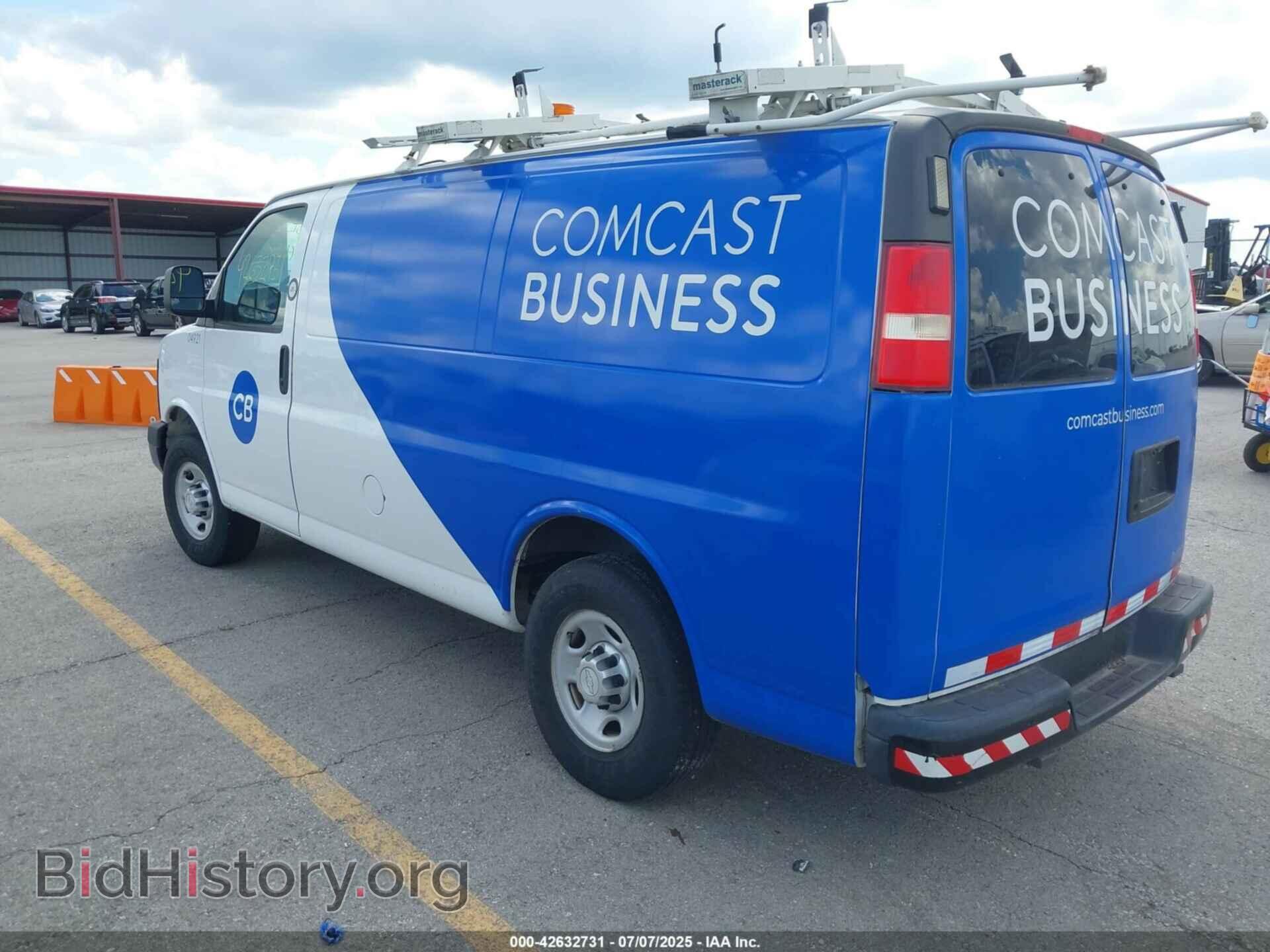 2014 CHEVROLET EXPRESS 2500 - VIN: 1GCWGFCA8E1198079 - Фото 3