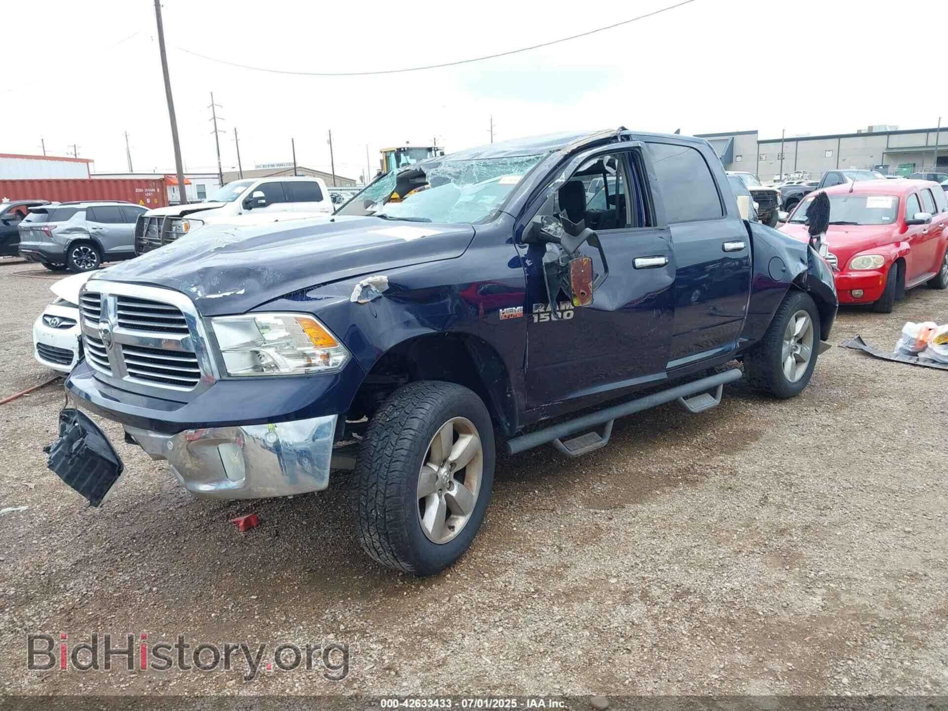 2018 RAM 1500 - VIN: 1C6RR6LT0JS350389 - Фото 2