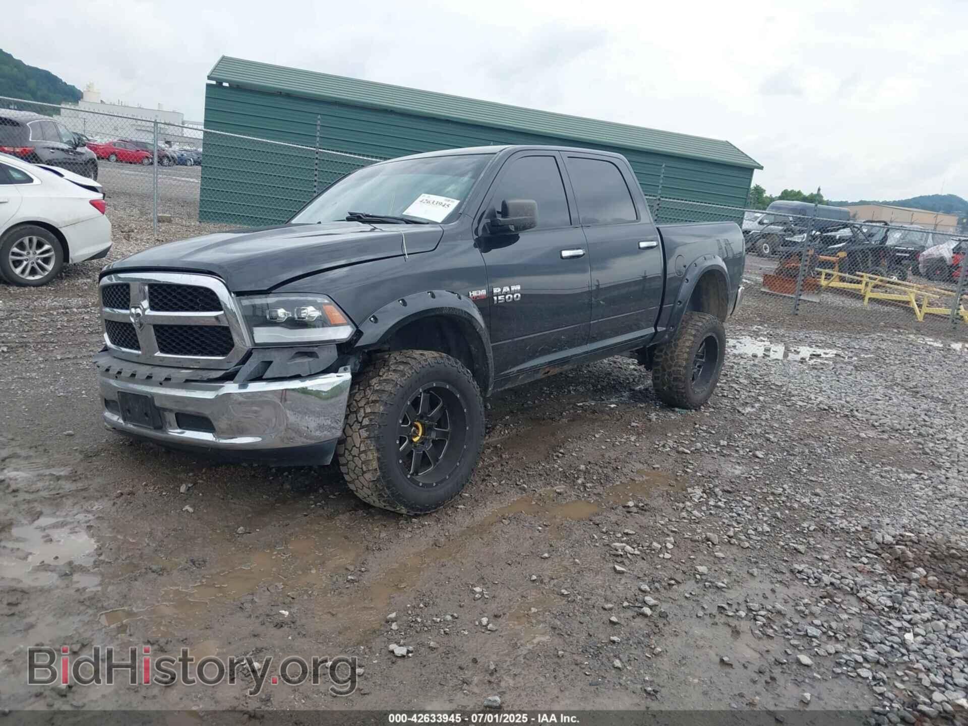 2017 RAM 1500 - VIN: 1C6RR7LT5HS516079 - Фото 2
